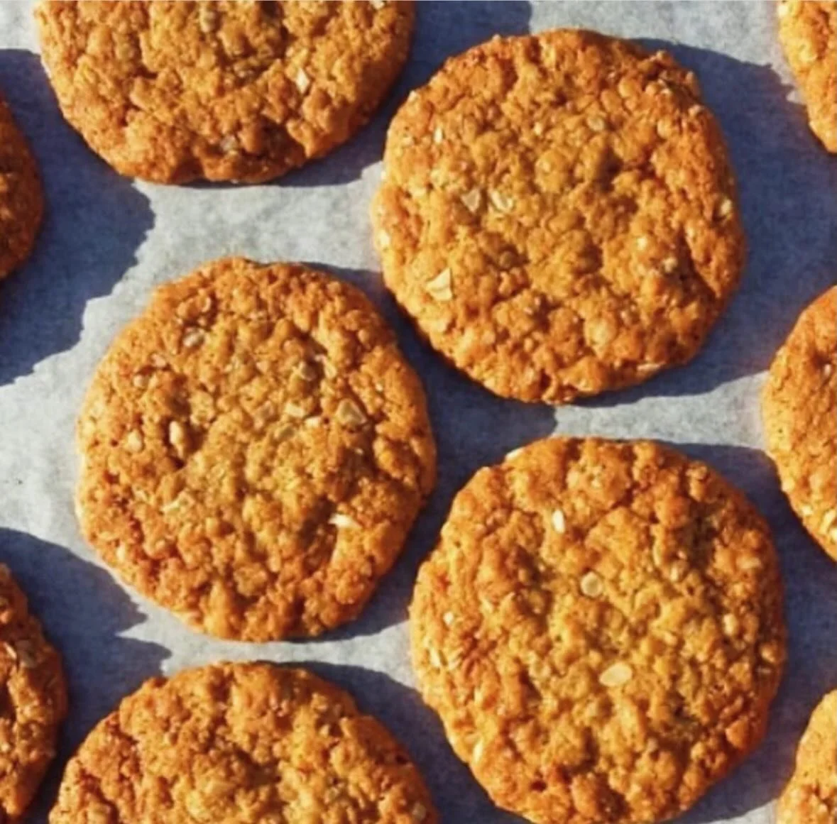 &bull;
We&rsquo;re open all weekend &mdash; and yes, our ANZAC cookies will be fresh out of the oven 🤎

Saturday: 7am &ndash; 12pm
Sunday: 7:30am &ndash; 2pm
Monday: 7am &ndash; 2pm

Pop in for your coffee, a bite to eat, and one of Brooke&rsquo;s h