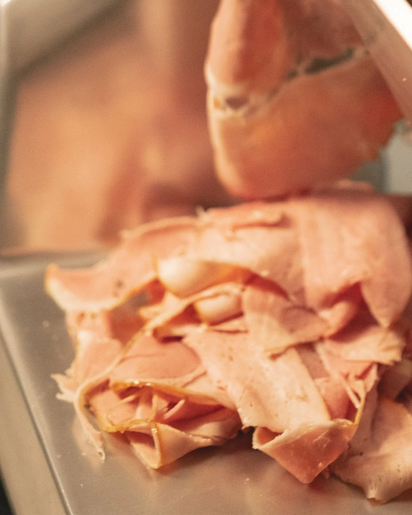 Our deli sandwiches are made fresh to order everyday 🥪

Available daily
10am &ndash; 2pm ☕️

#milkhouse #milkhousekurnell #sydneydelisandwich #delisandwich