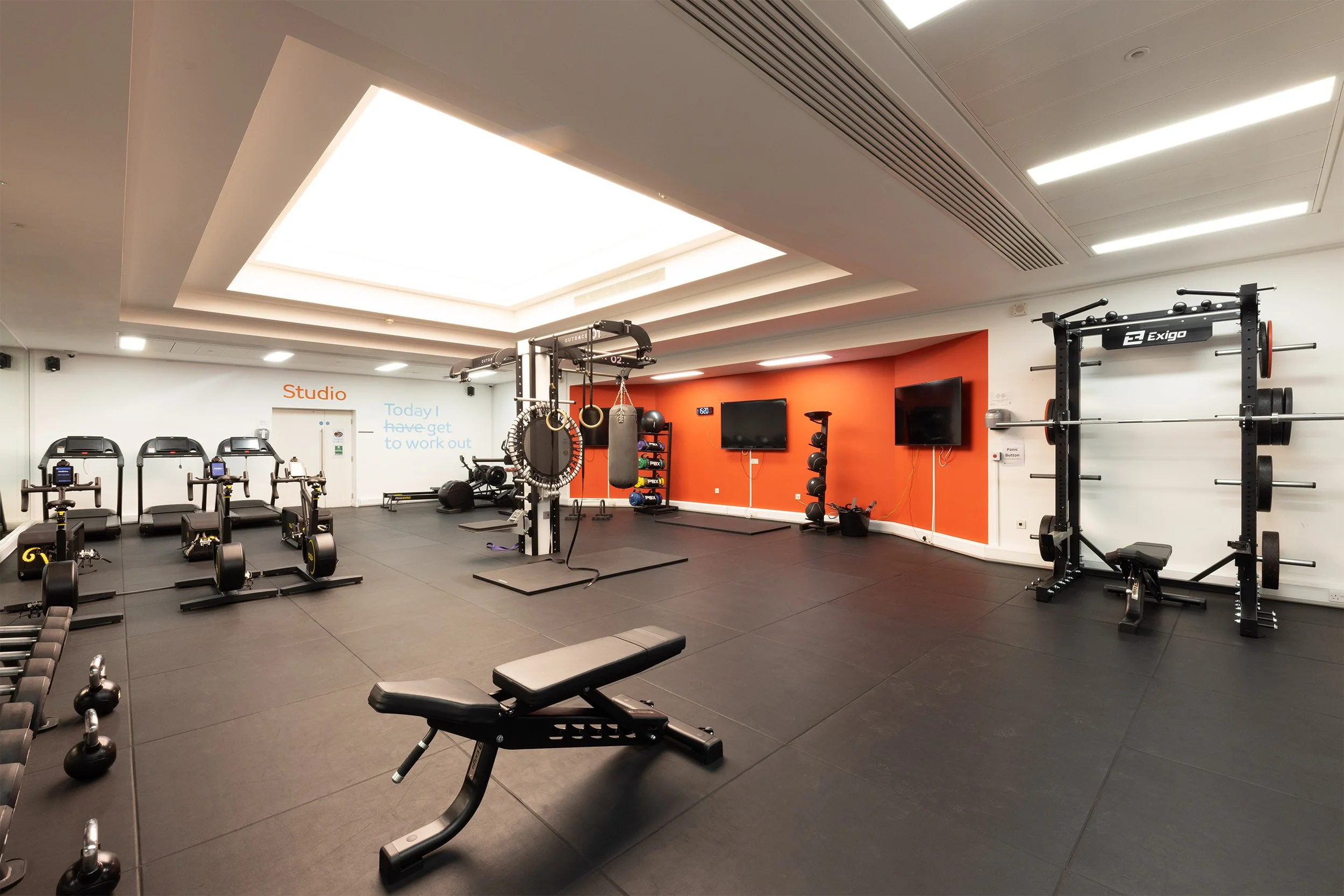 157-197 Buckingham Palace Rd-42.jpg