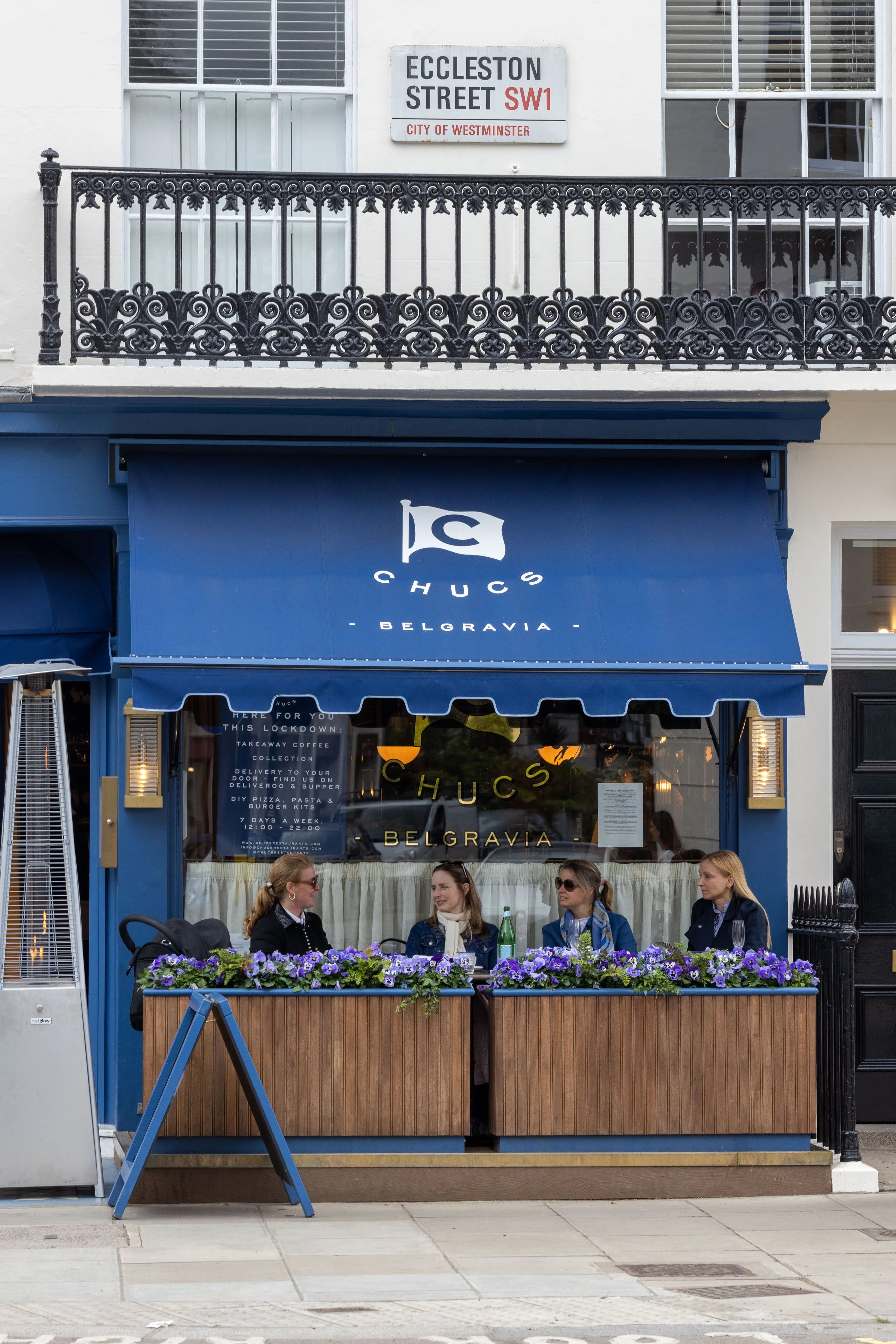 Buckingham Palace Road -151.jpg