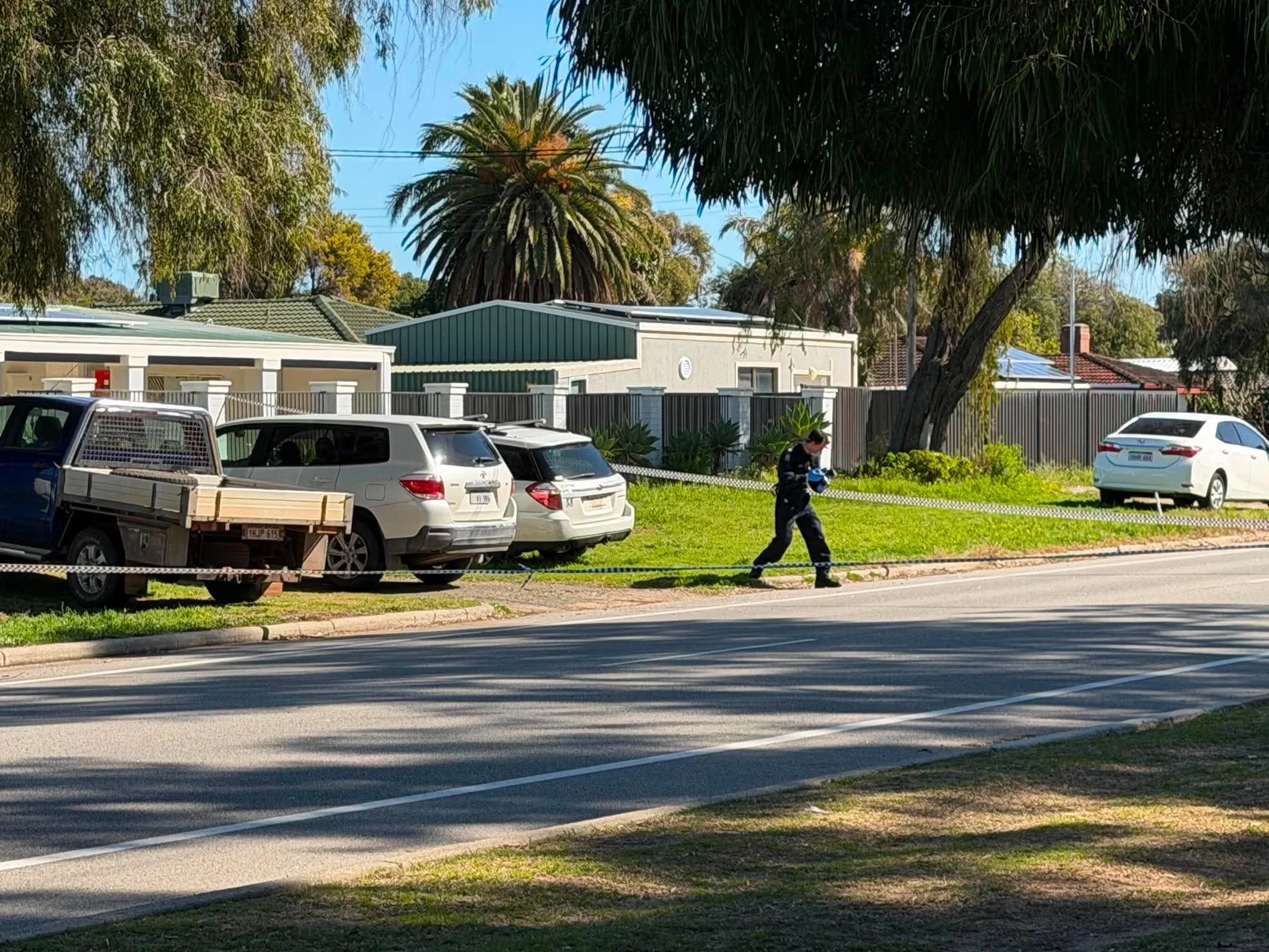 WARNBRO HOME INVASION: Two Men Hospitalised After Armed Gang Attacks Currie Street Property