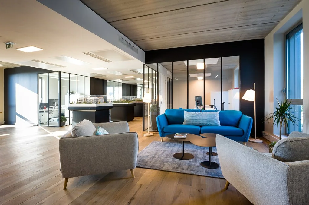 Aménagement de bureaux La Rochelle, Niort, verrière, parquet, bois, cuisine