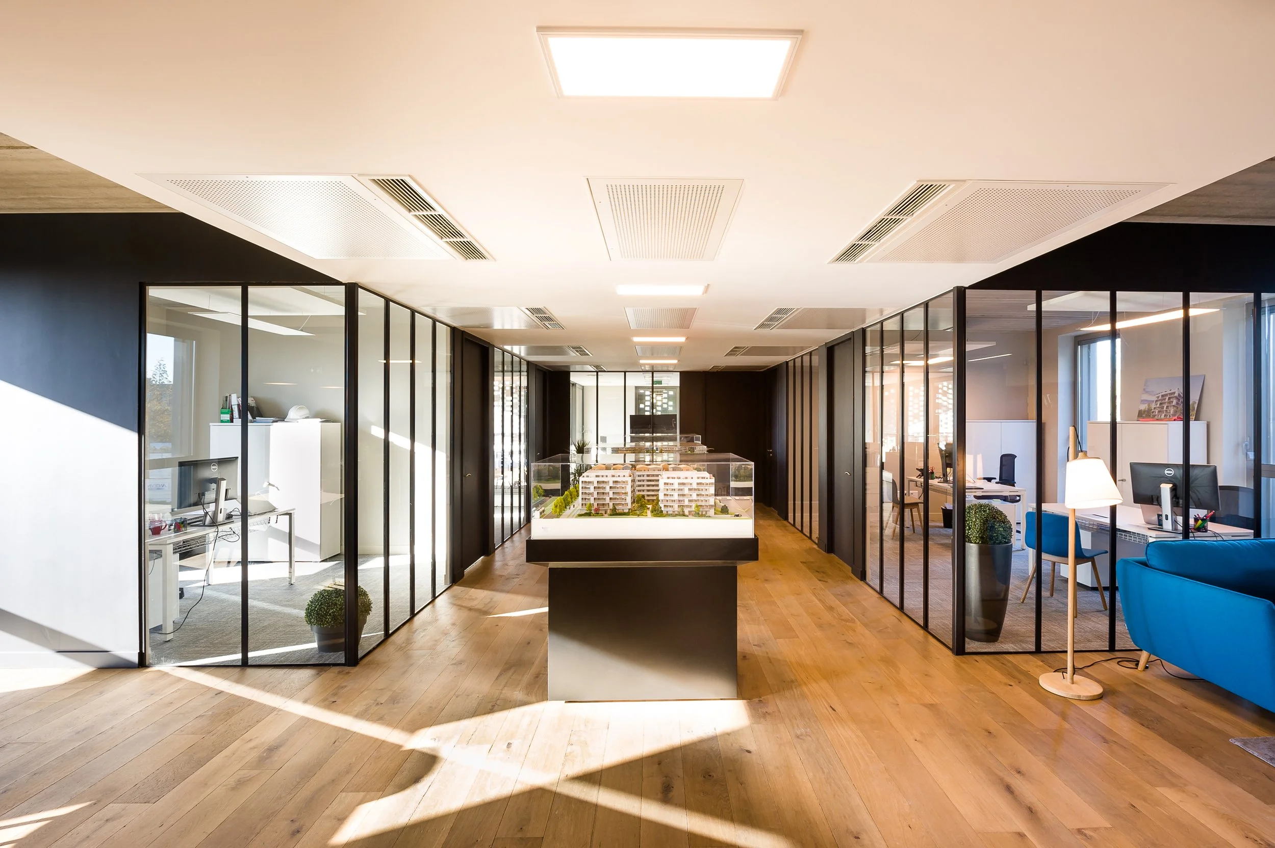 Aménagement de bureaux La Rochelle, Niort, verrière, parquet, bois, cuisine