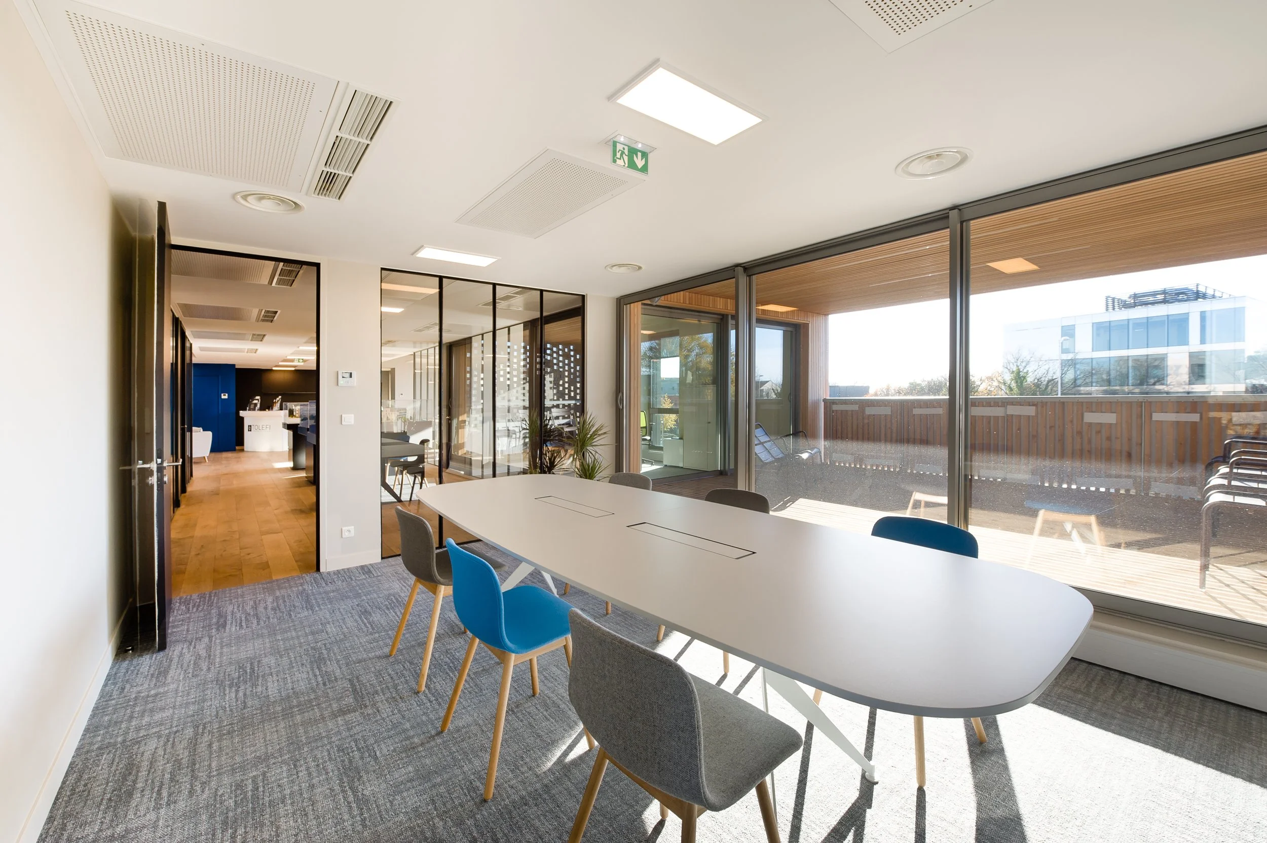 Aménagement de bureaux La Rochelle, Niort, verrière, parquet, bois, cuisine
