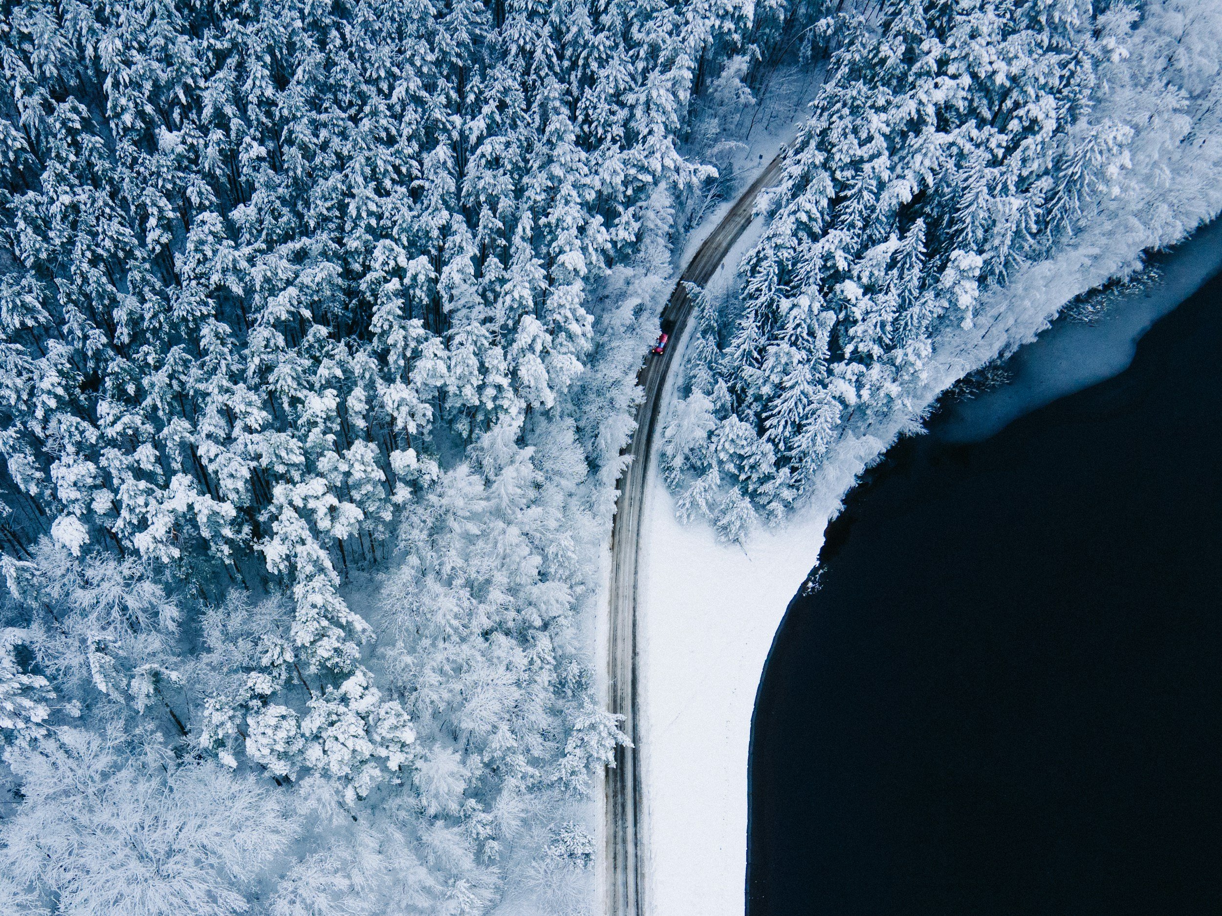 5 Essential Upgrades for Your First Winter Motorhome Trip
