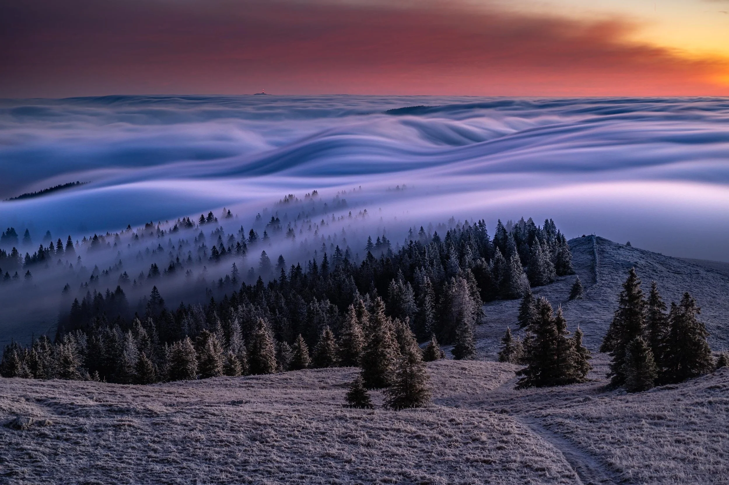 Vague de nuages sur le Jura