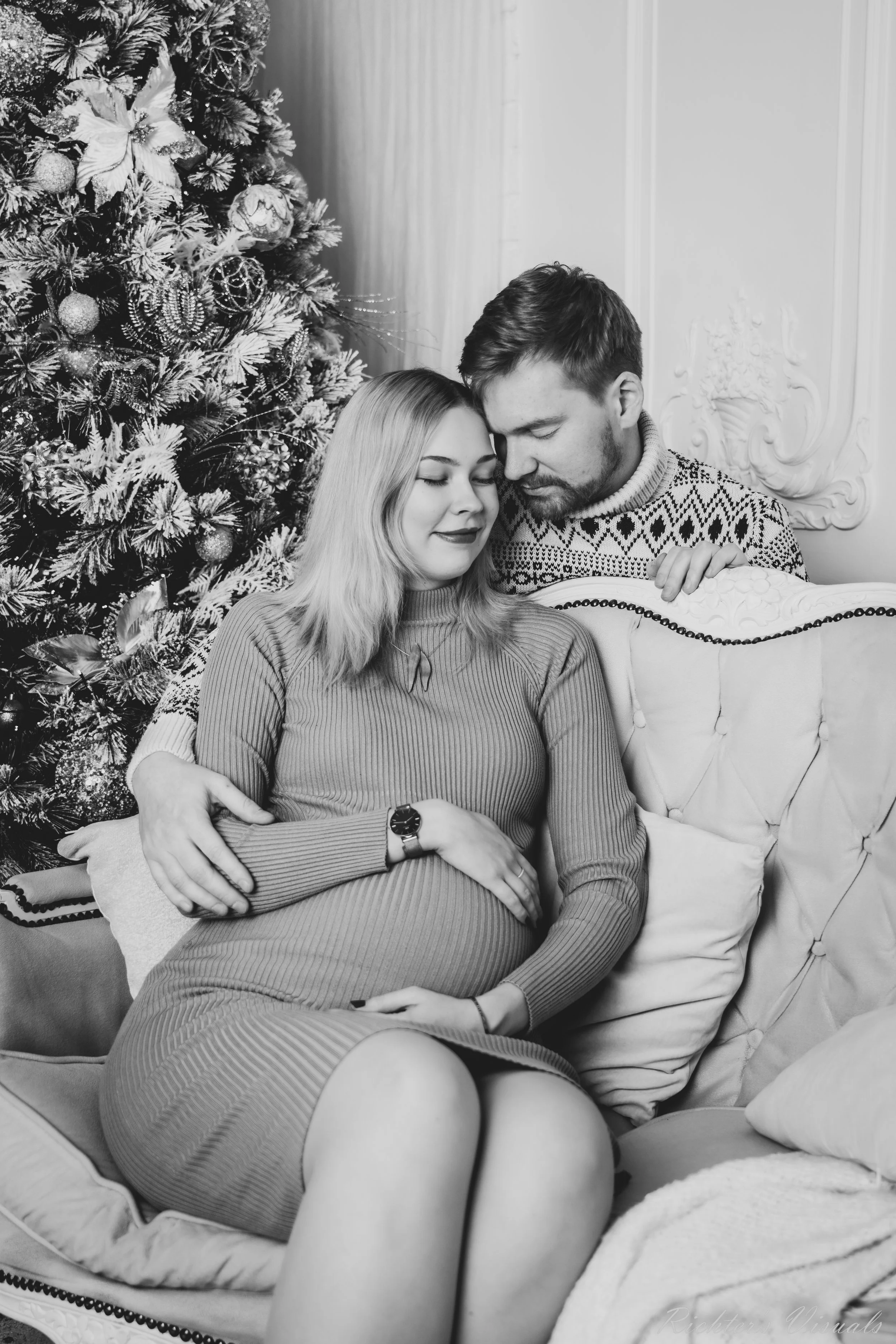 Perekond Saagim_27.12.22_Richter's Visuals BW (12).jpg