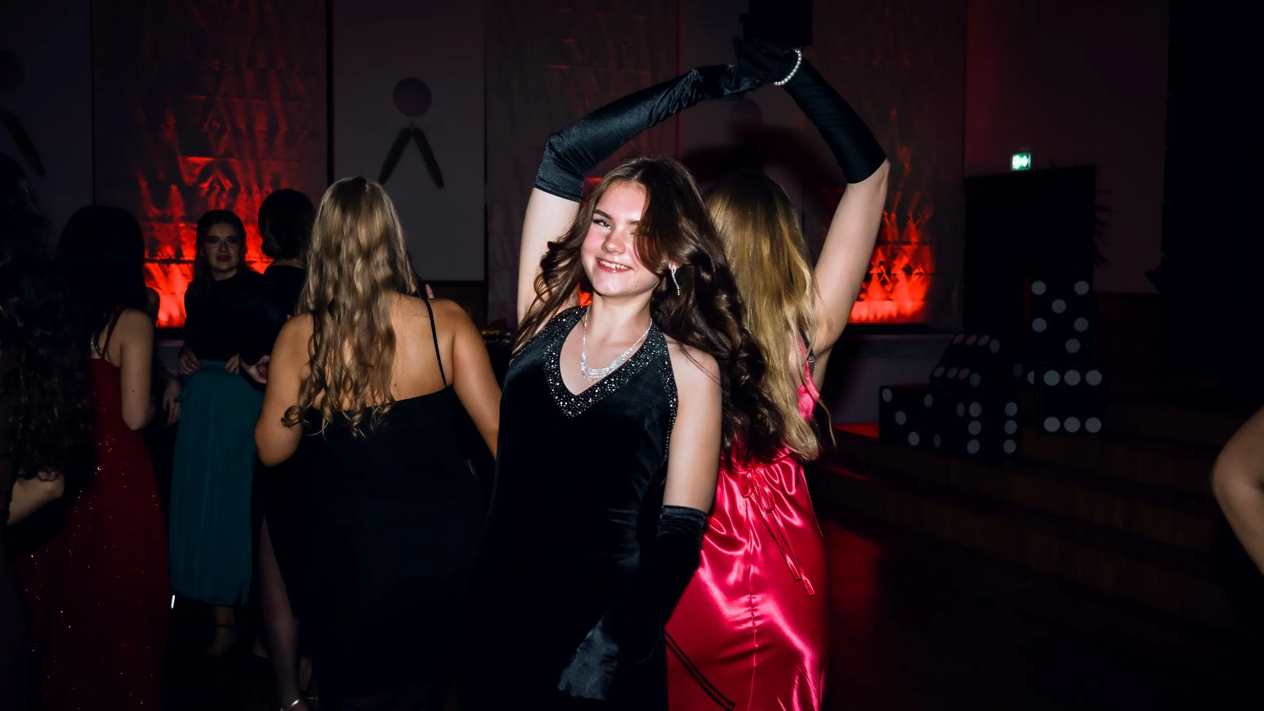 JWG J_uluball_Casino Royal_17.12.21_Richter's Visuals (401).jpg