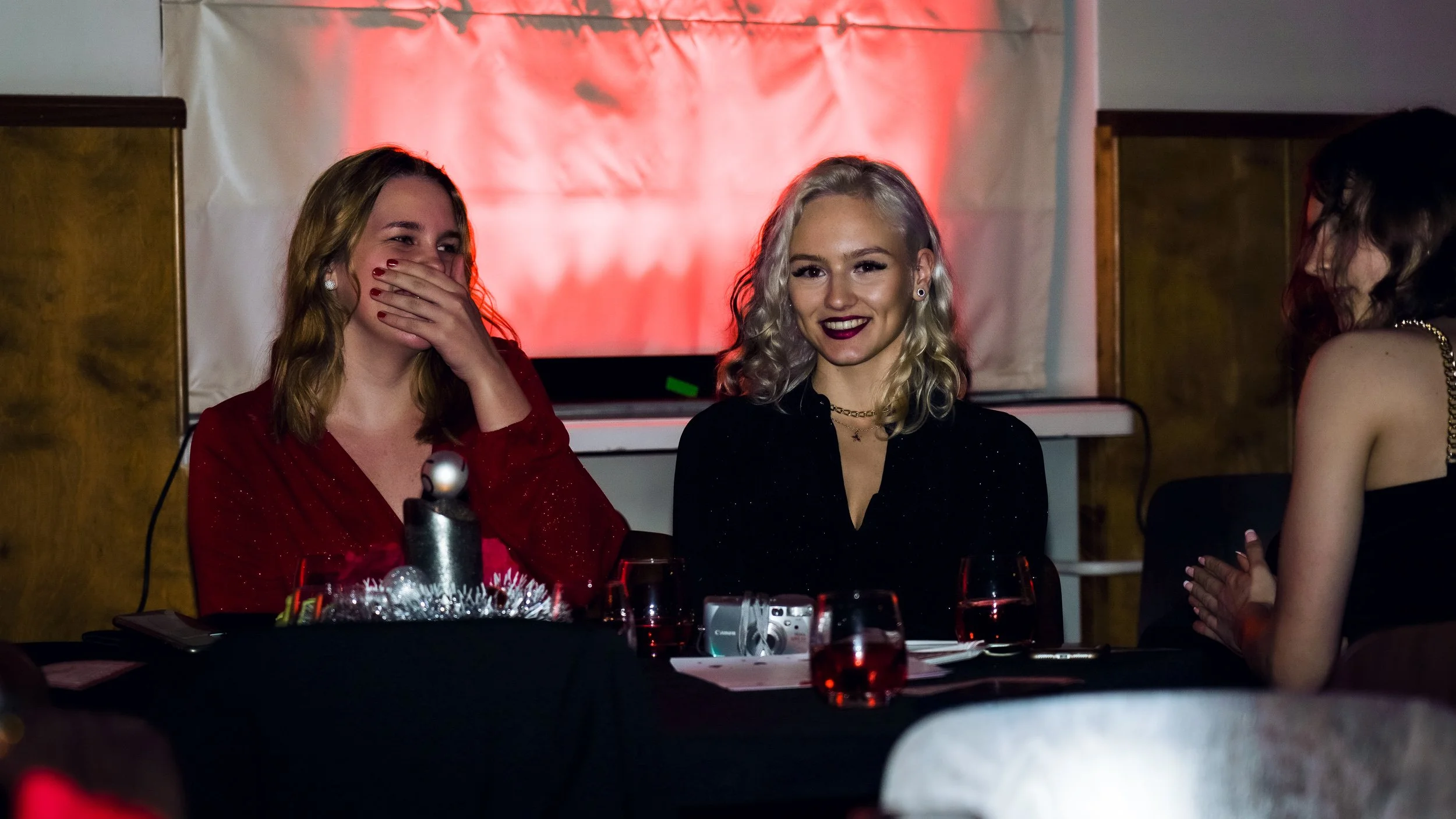 JWG J_uluball_Casino Royal_17.12.21_Richter's Visuals (383).jpg