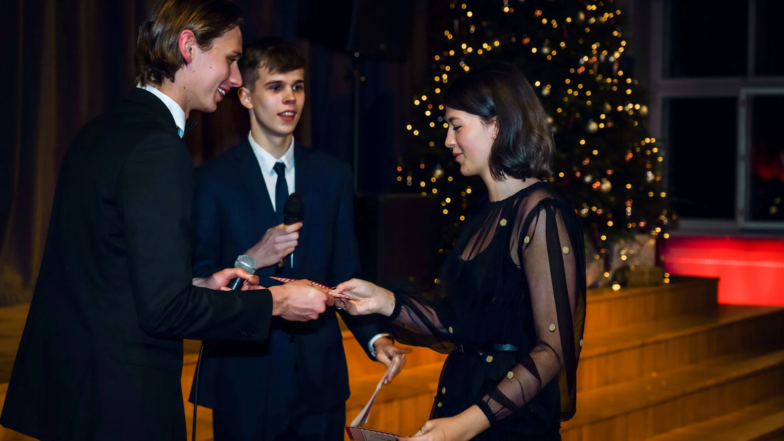 JWG J_uluball_Casino Royal_17.12.21_Richter's Visuals (714).jpg