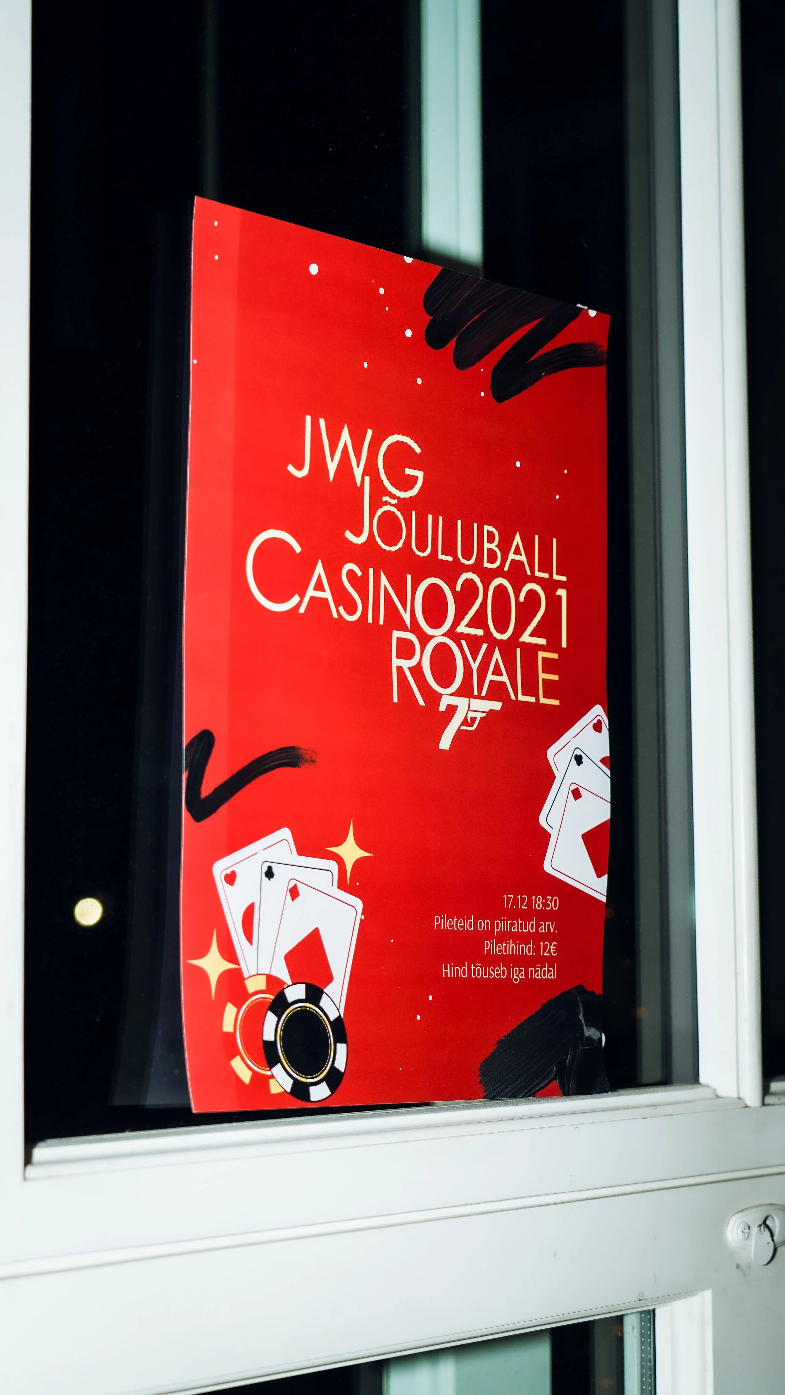 JWG J_uluball_Casino Royal_17.12.21_Richter's Visuals (36).jpg