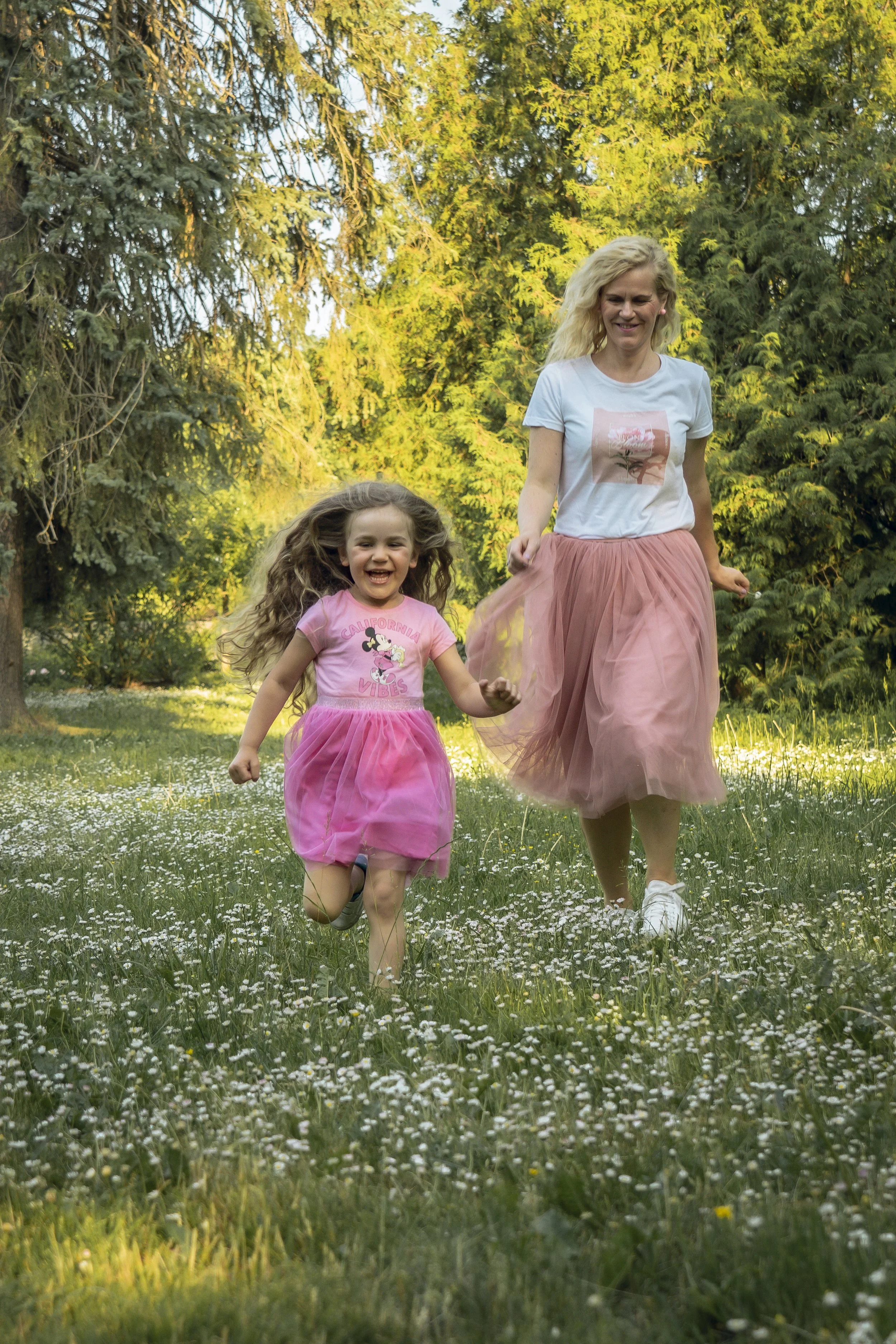 Merilin ja Nora_21.06.23_Richter's Visuals (1).jpg