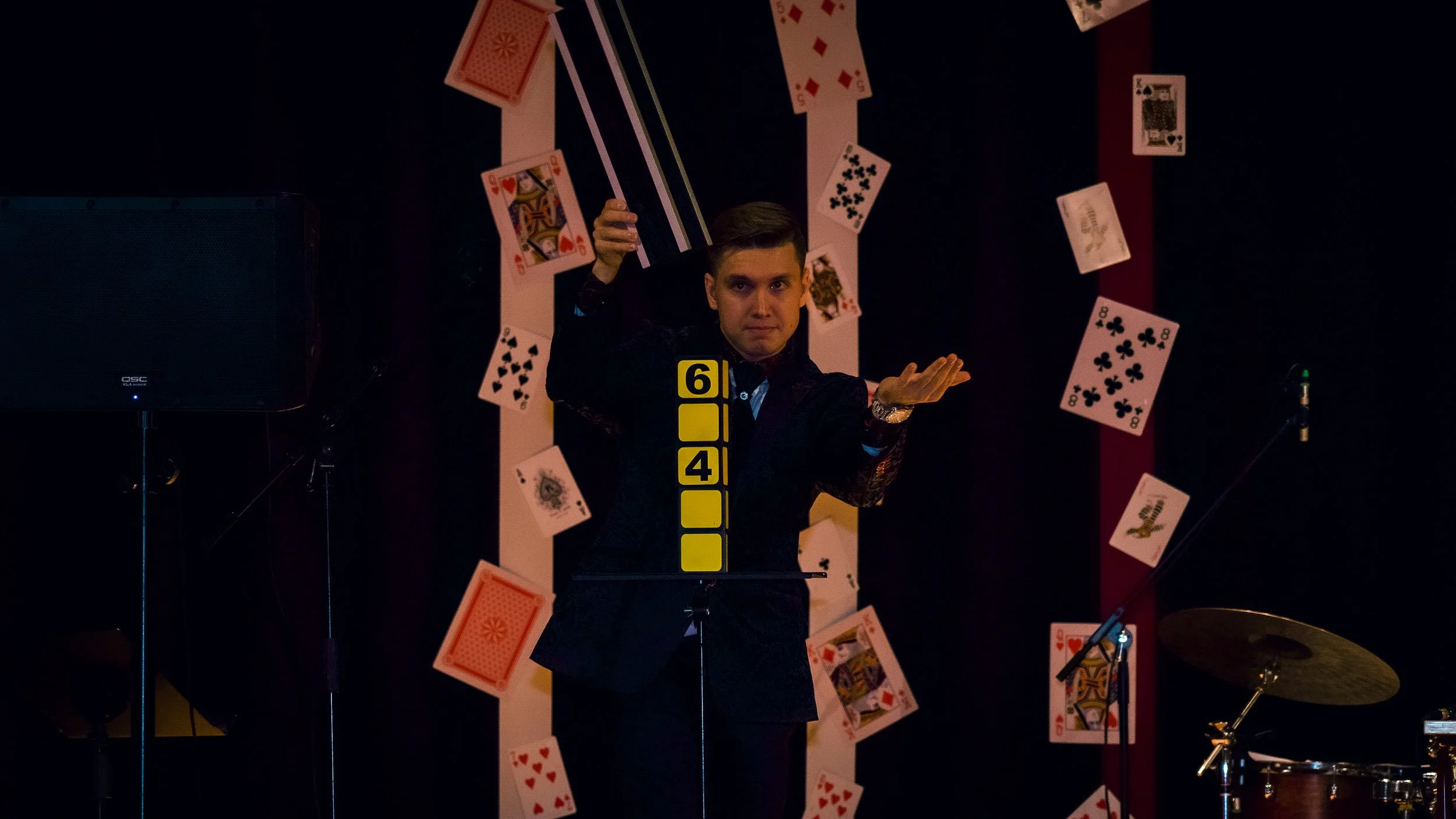 JWG J_uluball_Casino Royal_17.12.21_Richter's Visuals (525).jpg