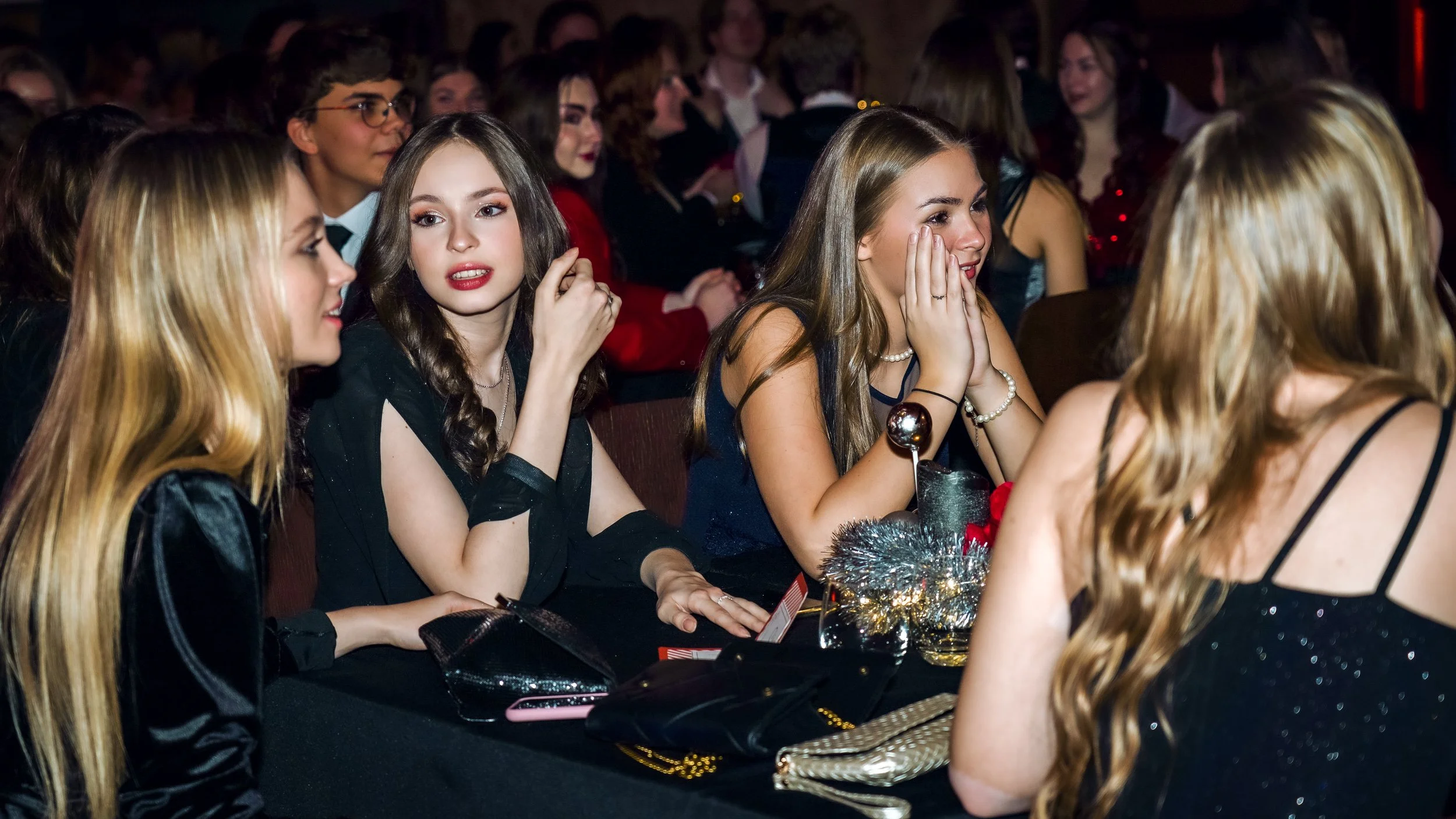 JWG J_uluball_Casino Royal_17.12.21_Richter's Visuals (283).jpg