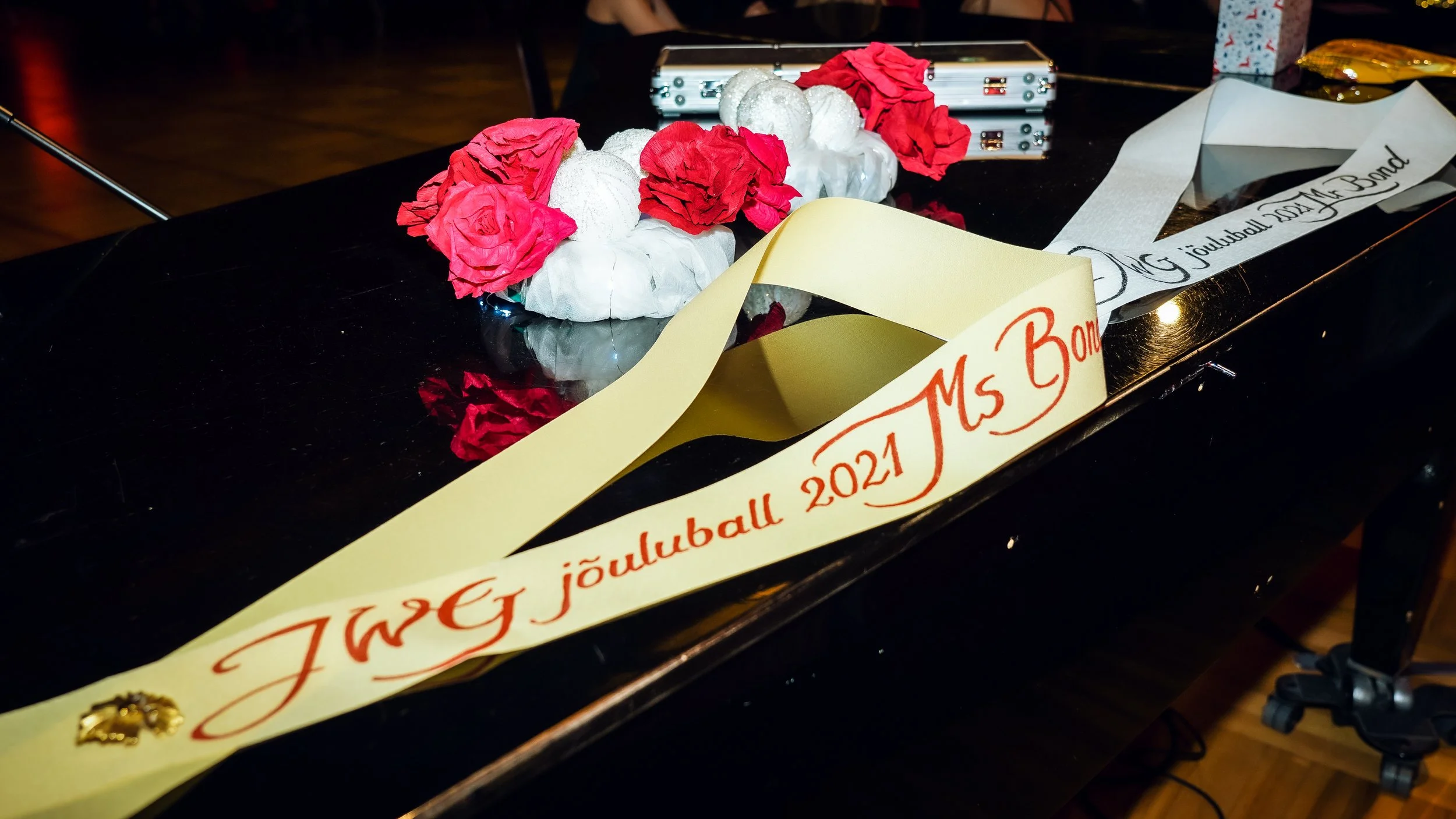 JWG J_uluball_Casino Royal_17.12.21_Richter's Visuals (104).jpg