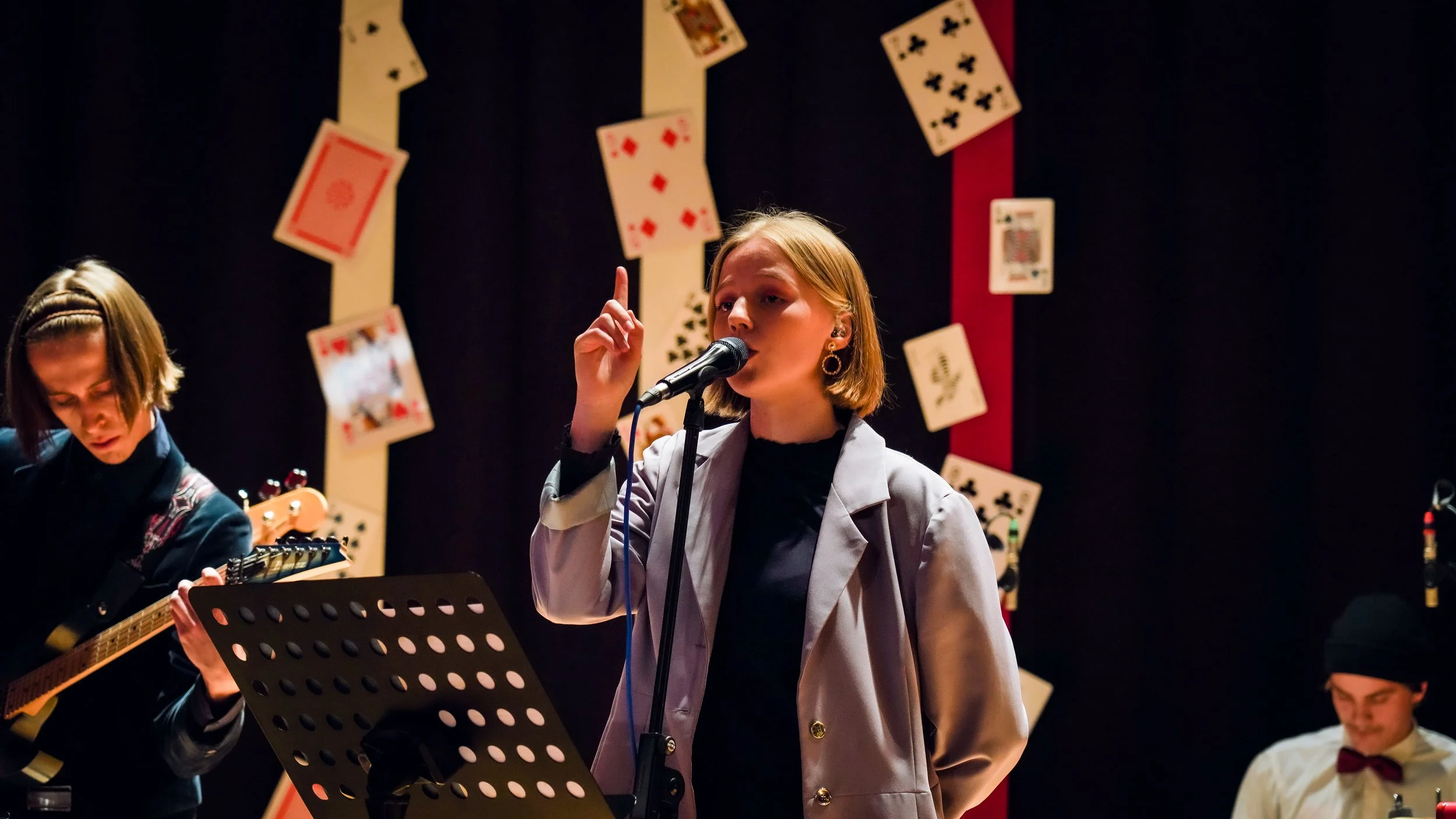 JWG J_uluball_Casino Royal_17.12.21_Richter's Visuals (150).jpg