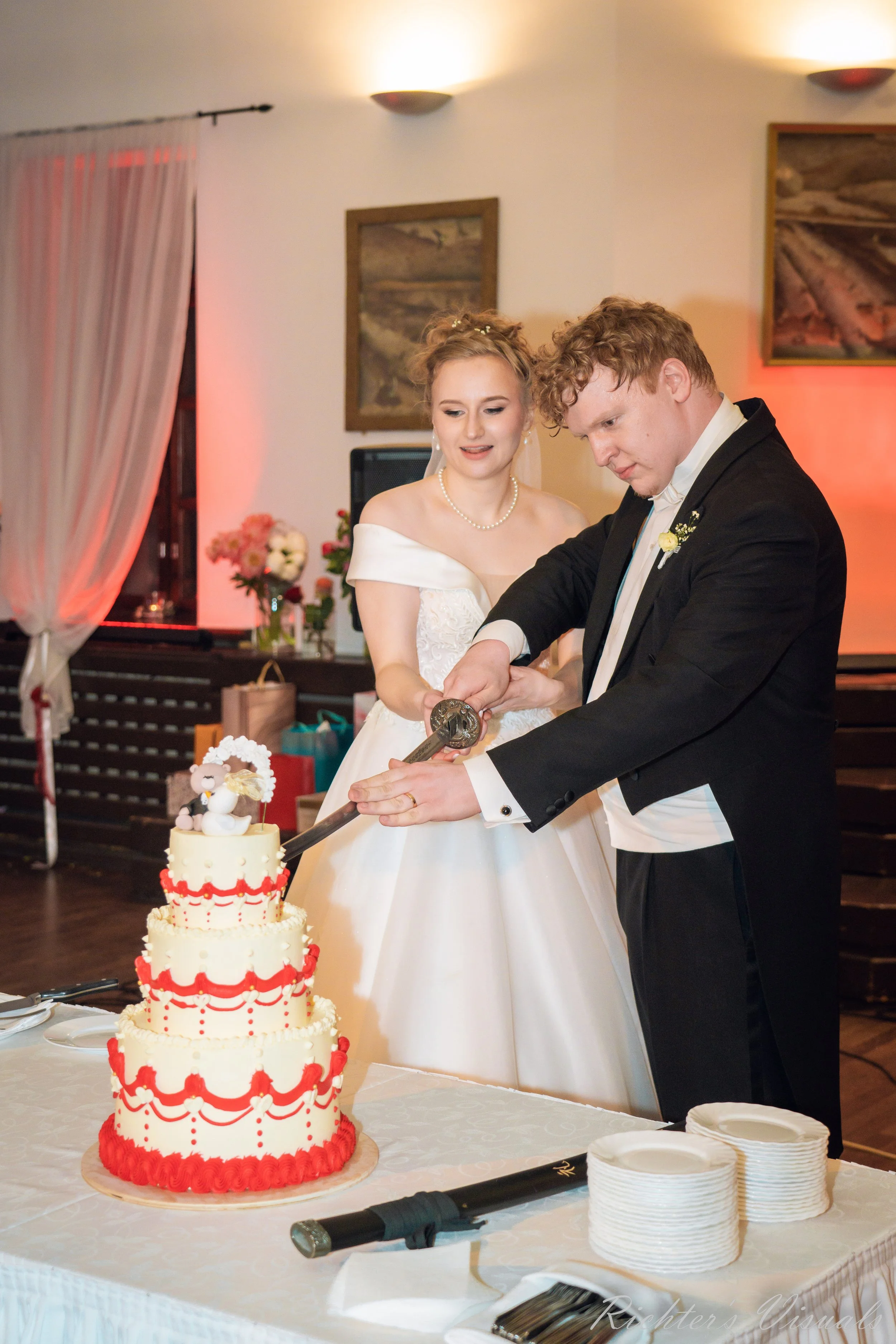 Elisabeth & Martin_07.05.22_Richter's Visuals (27).jpg