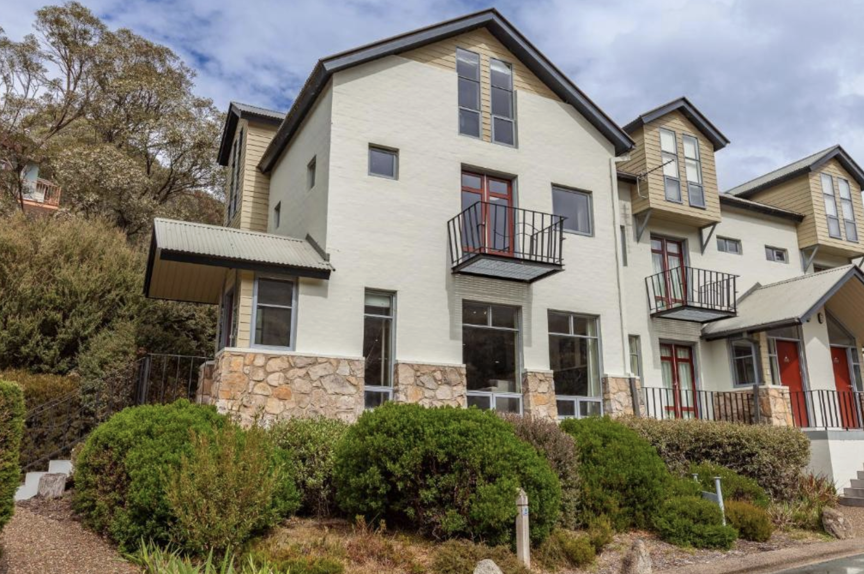 3 Bedroom Apartment - 8 people max