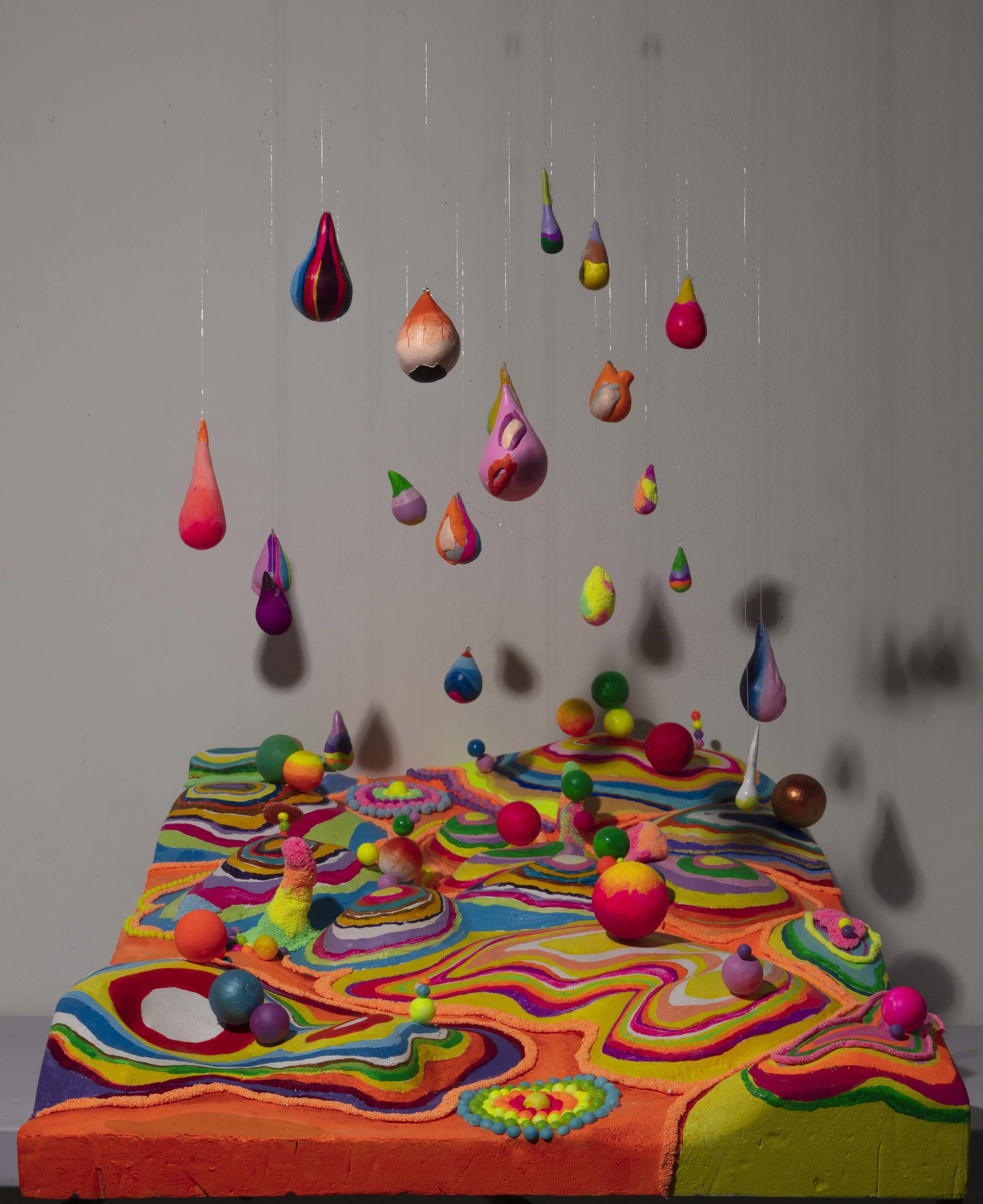 The Habit of Returning , 2021 (150x60x80cm)