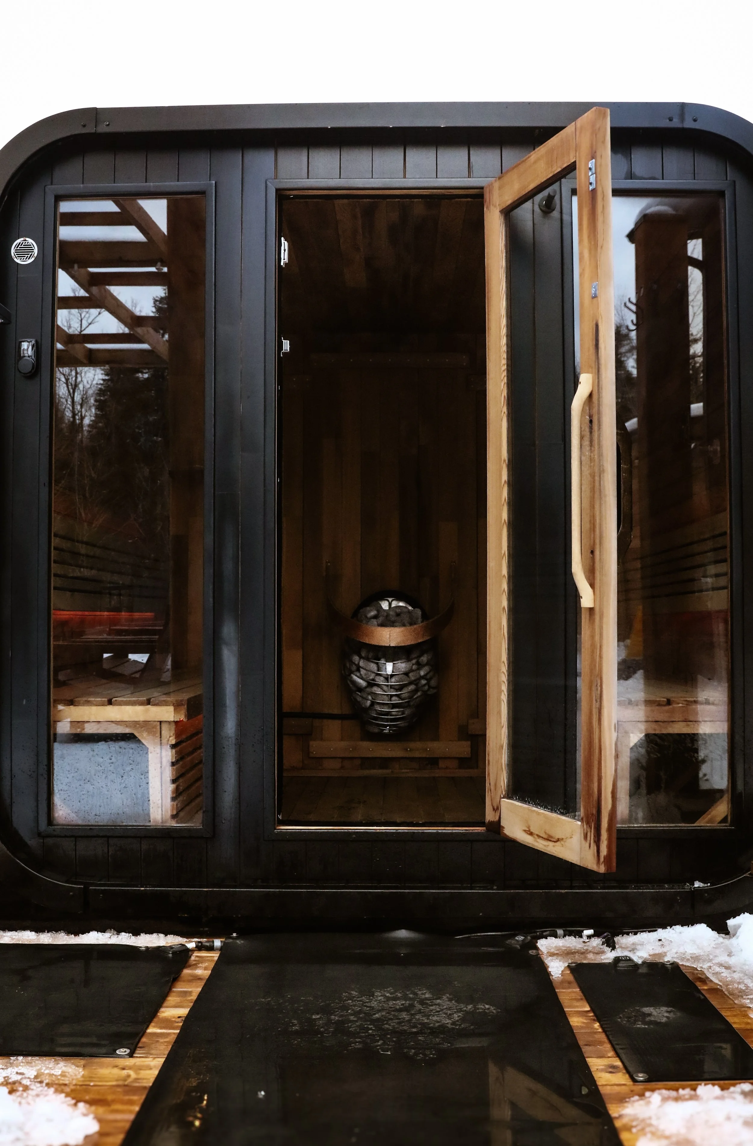 1D8A5684 (1) (1).JPG