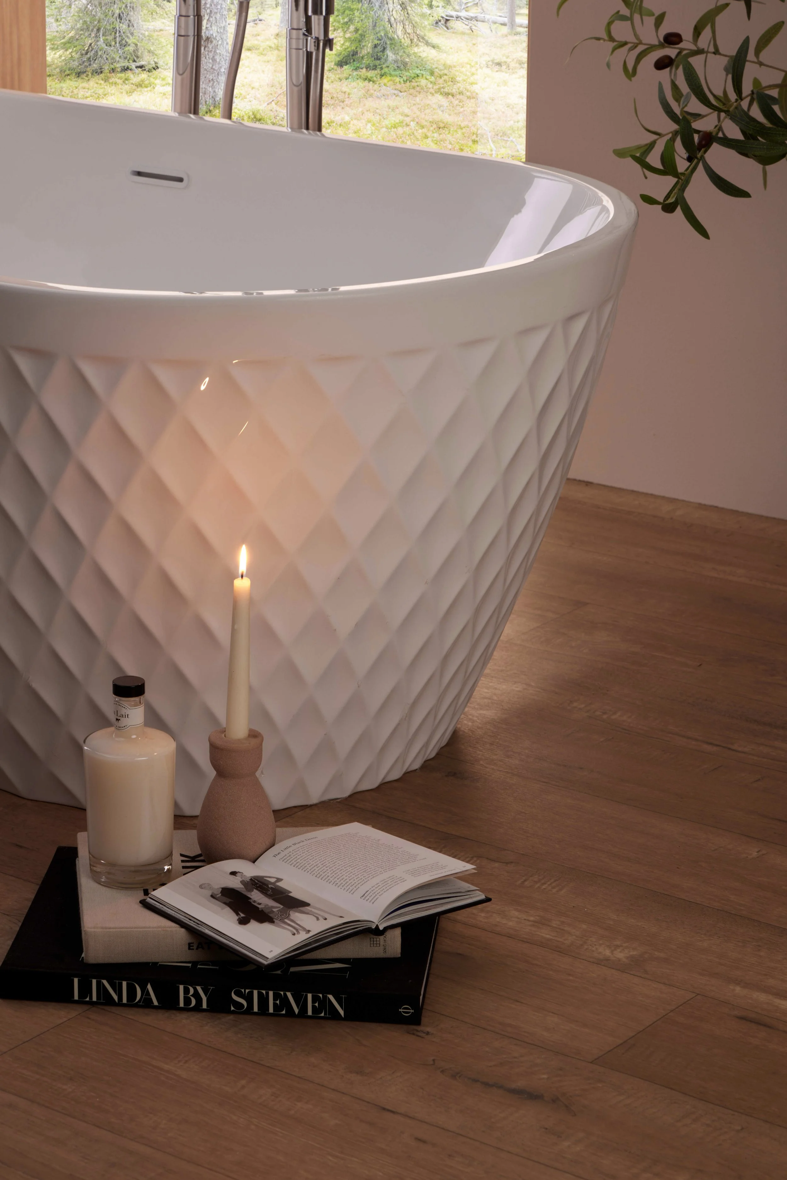 New Faye image 2 (3).jpg