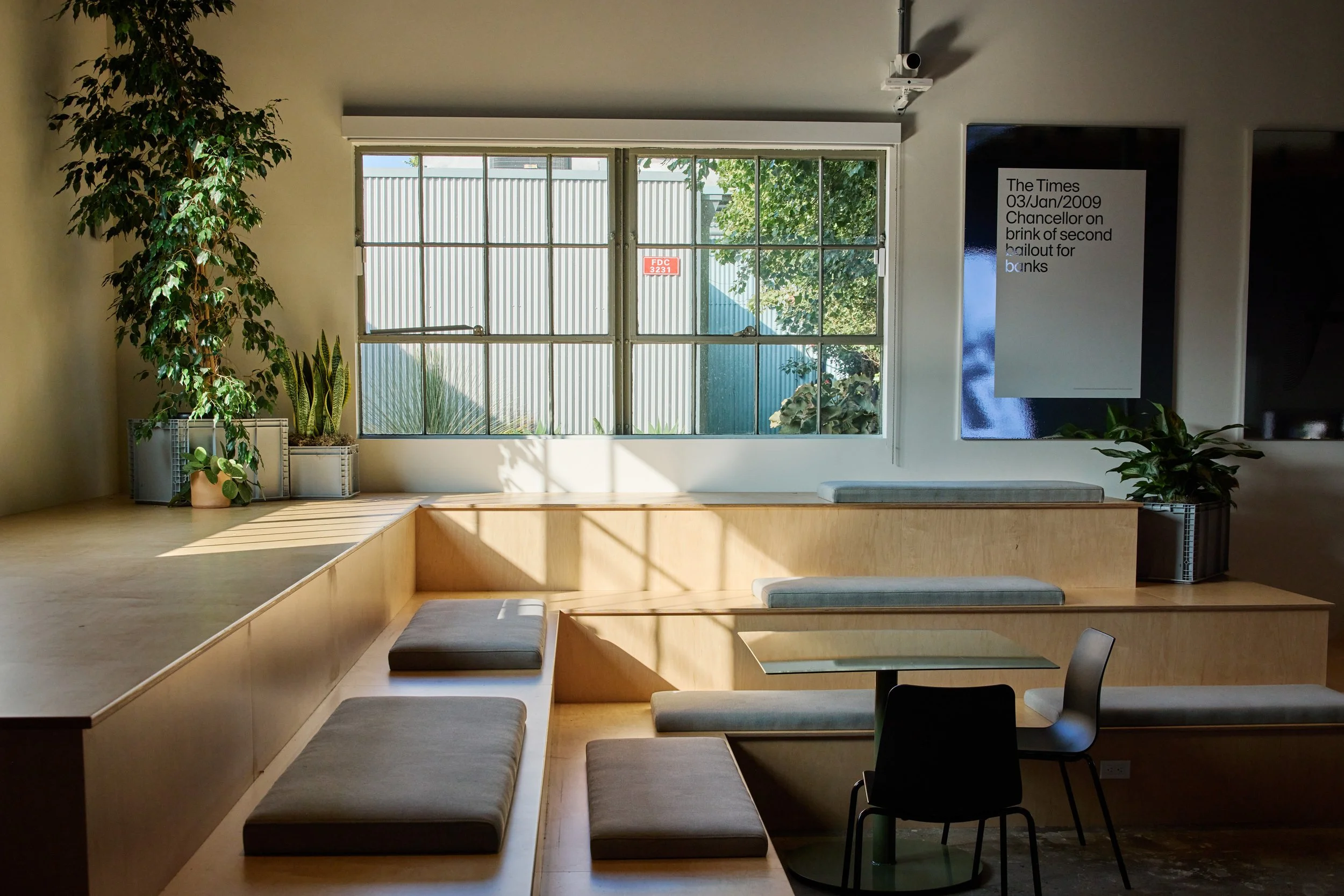 Lightspark- Seating 7 2.jpg