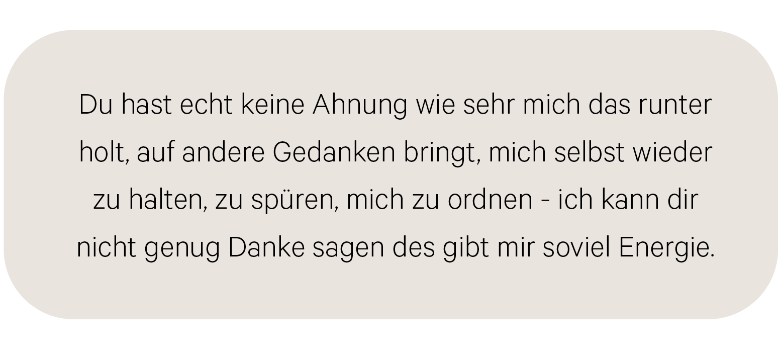 Kundenstimme über Yoga und achtsame Körperarbeit bei Rasatma in Salzburg.