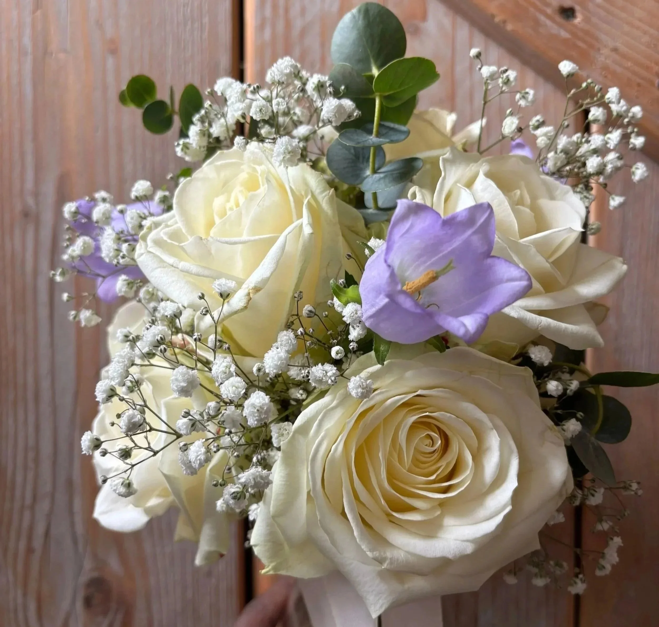 Bridal bouquet, C + E wedding, spring in Belgium