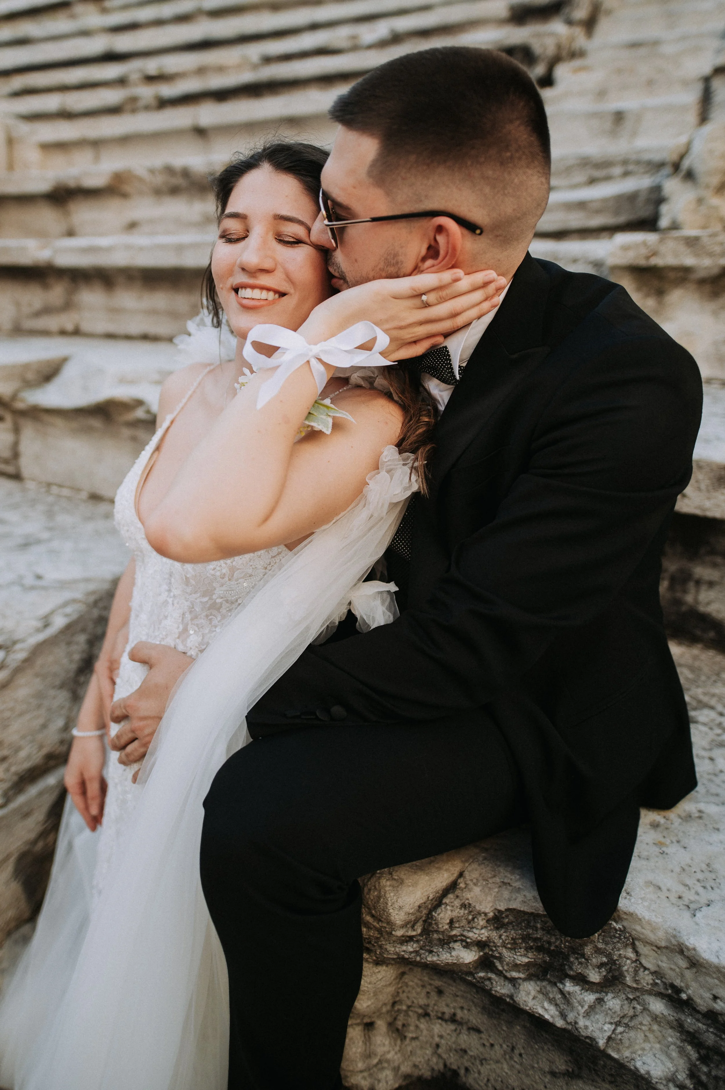 V + I  (9).jpg