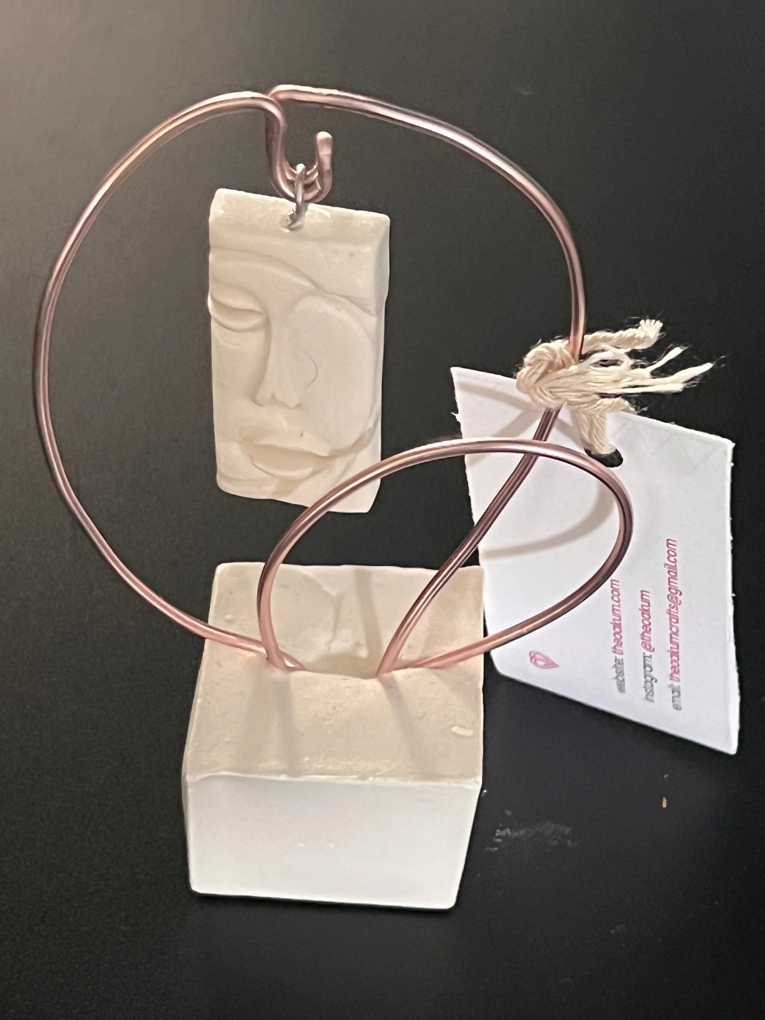 Sculptural Face Pendant & Memory Holder - F1-R
