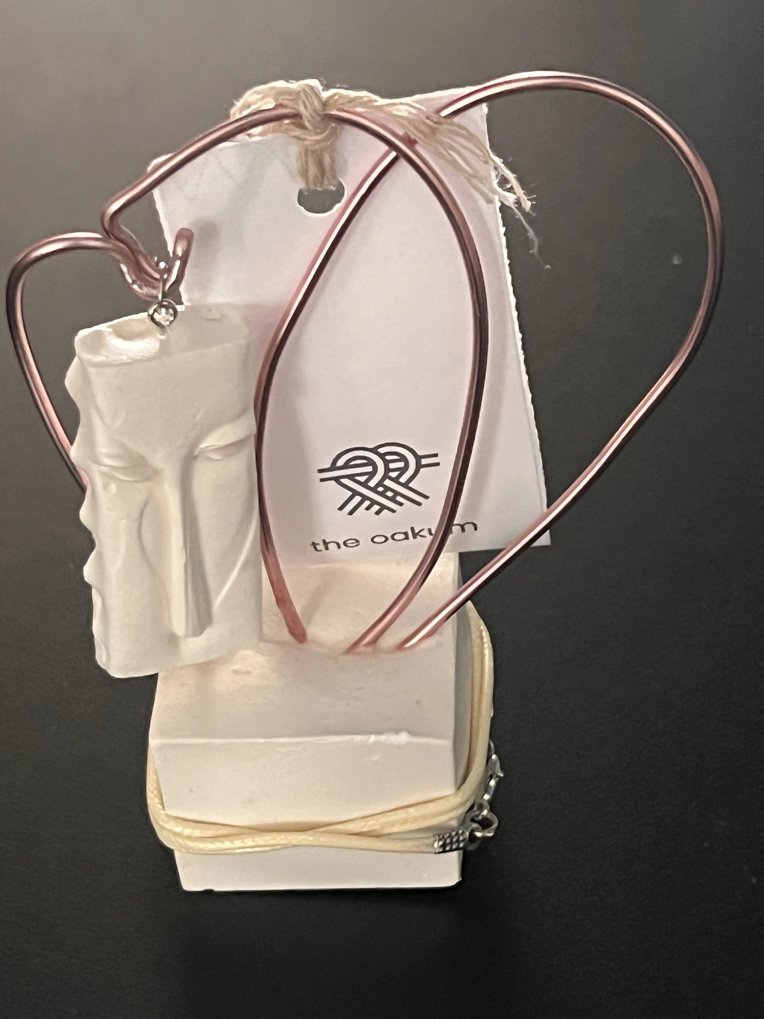 Sculptural Face Pendant & Memory Holder - F7-R