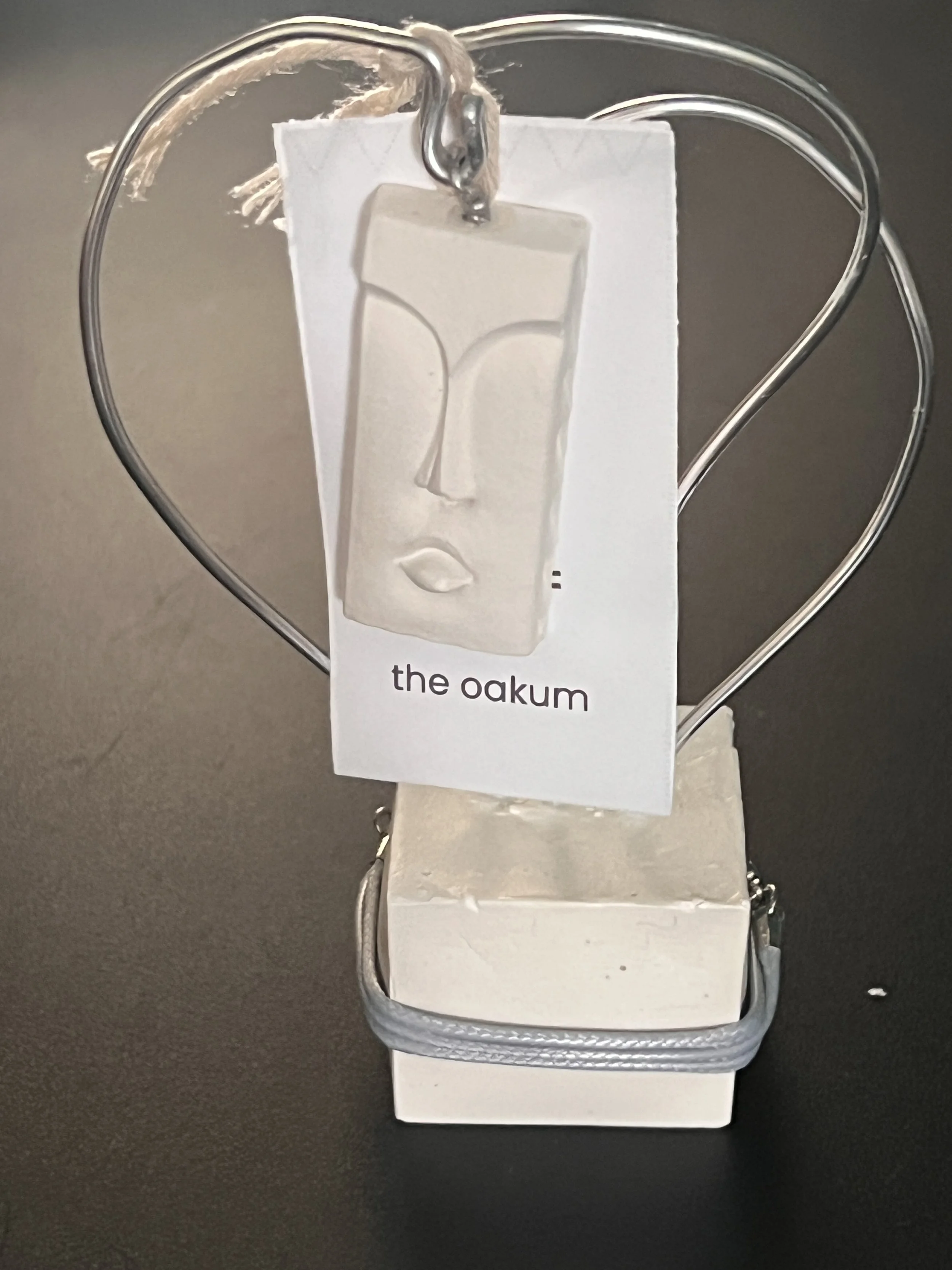 Sculptural Face Pendant & Memory Holder - F5-S