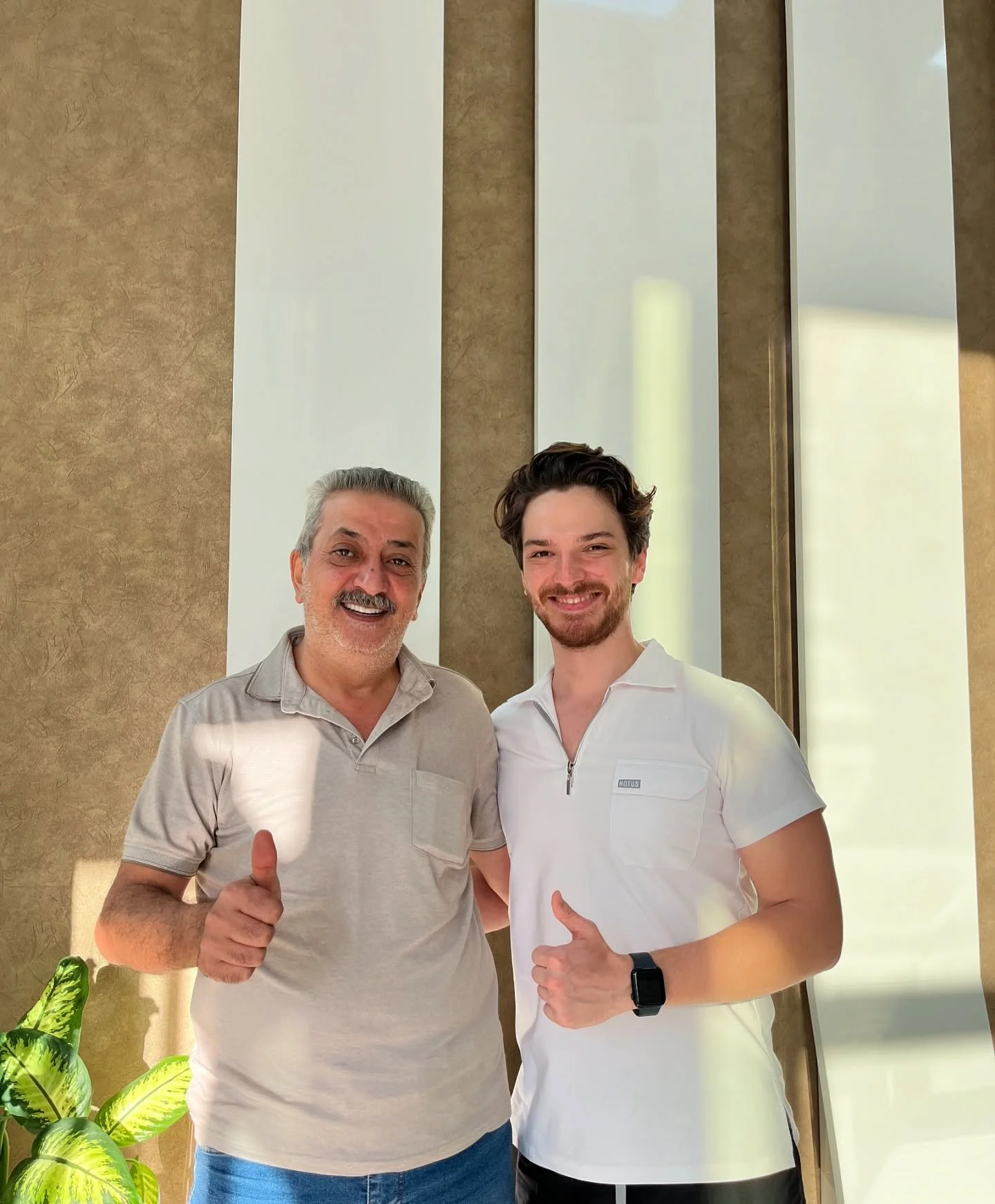 Hibrit protezler ile elde ettiğimiz m&uuml;kemmel sonu&ccedil;🤩#G&uuml;l&uuml;şTasarımı #HibritProtez #İmplant #DişHekimi