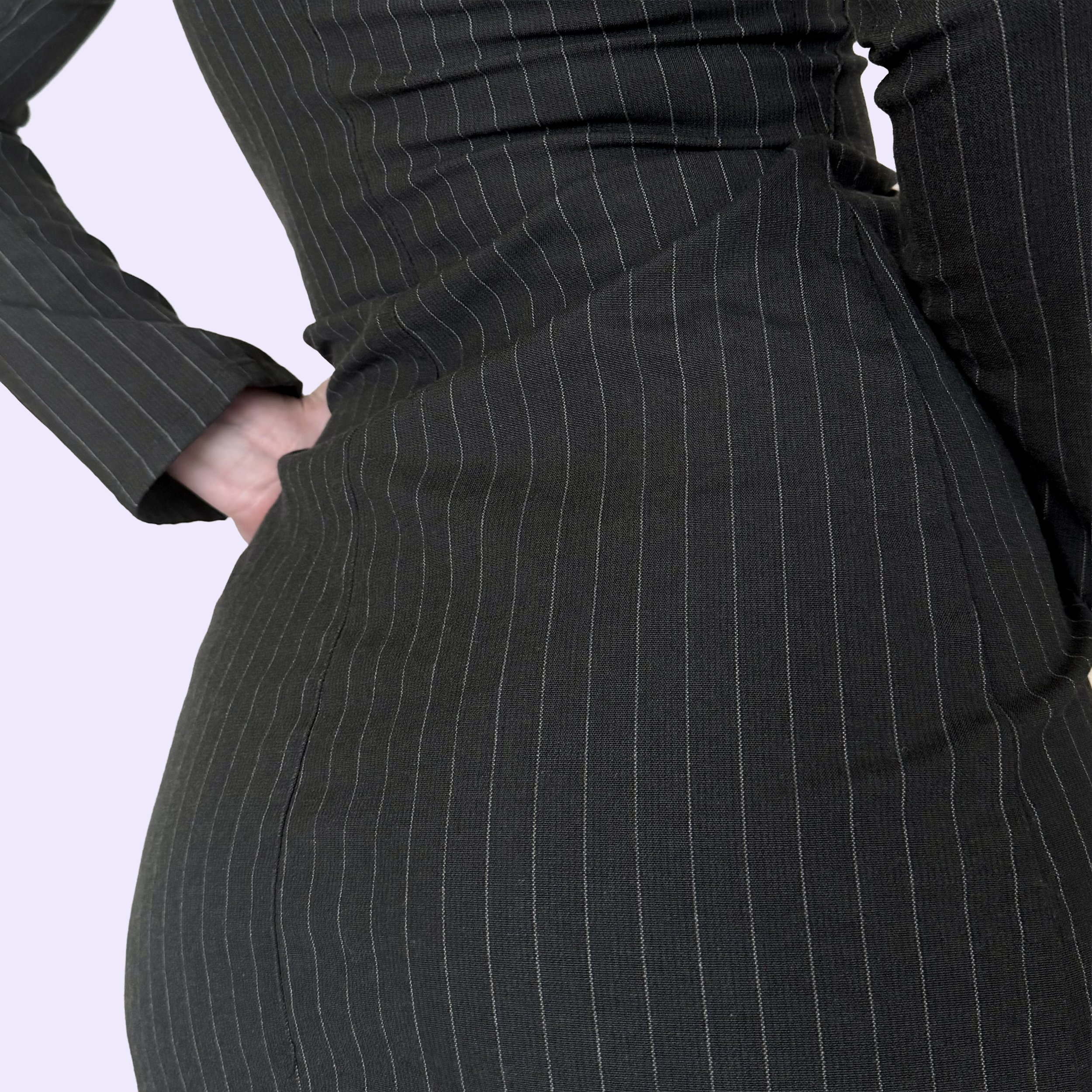 robe pression noire grise