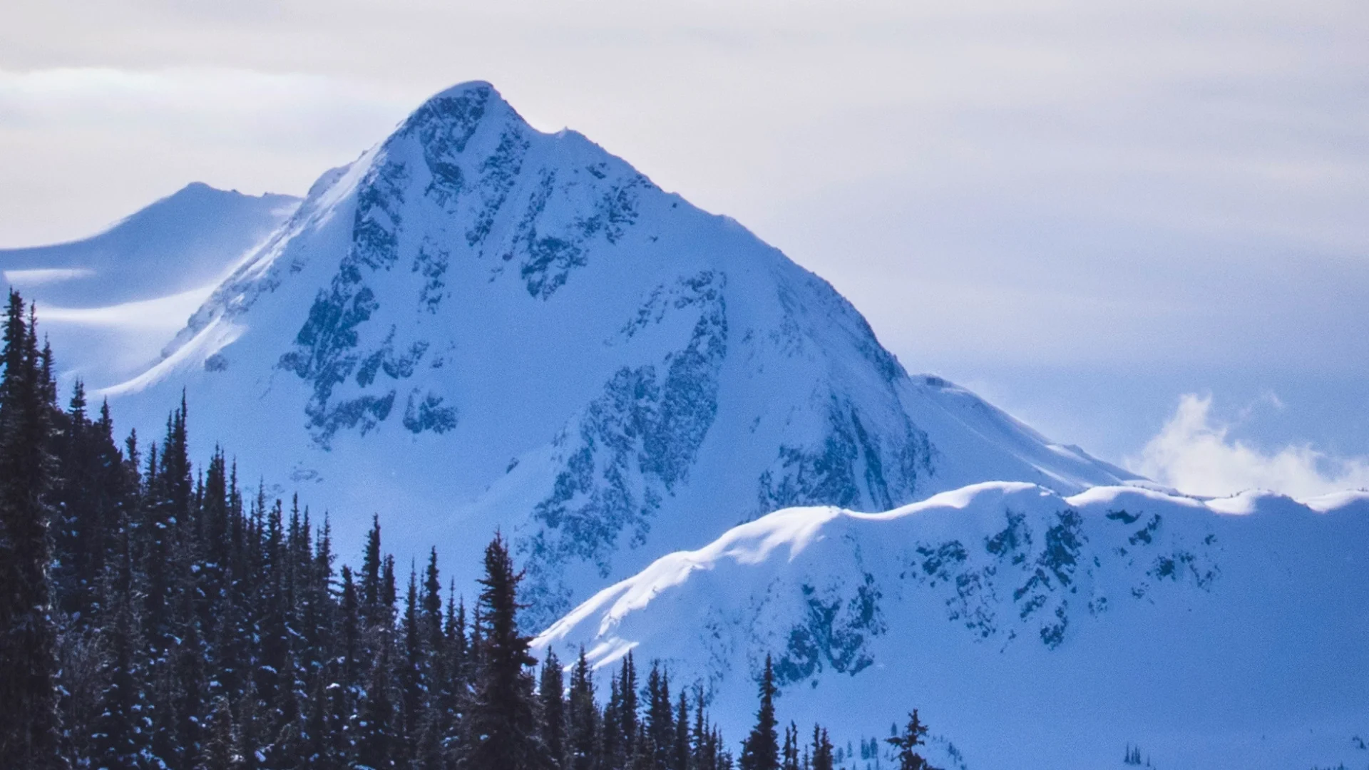 whistler-blackcomb_maisneve-05.webp