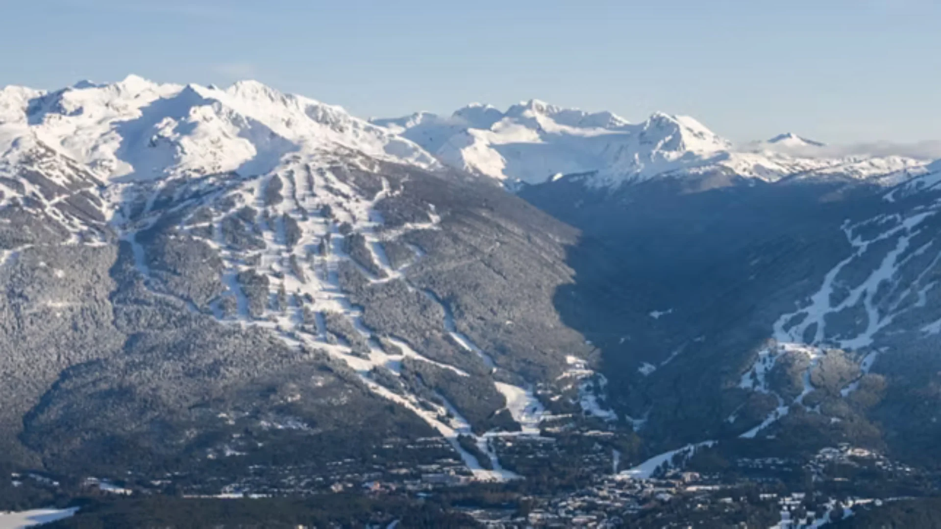 whistler-blackcomb_maisneve-09.webp