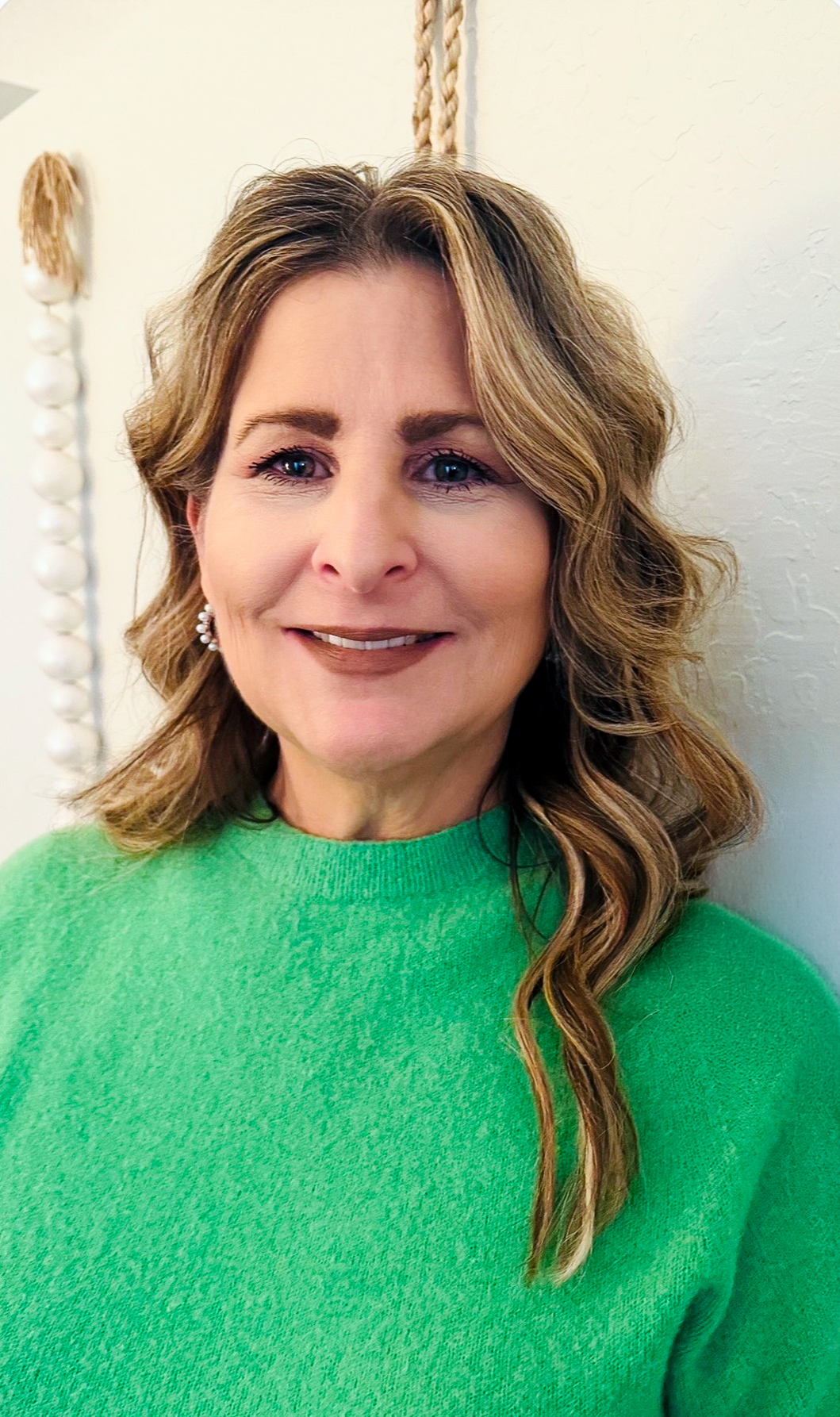 JANELLE BULL, PHD, LMFT