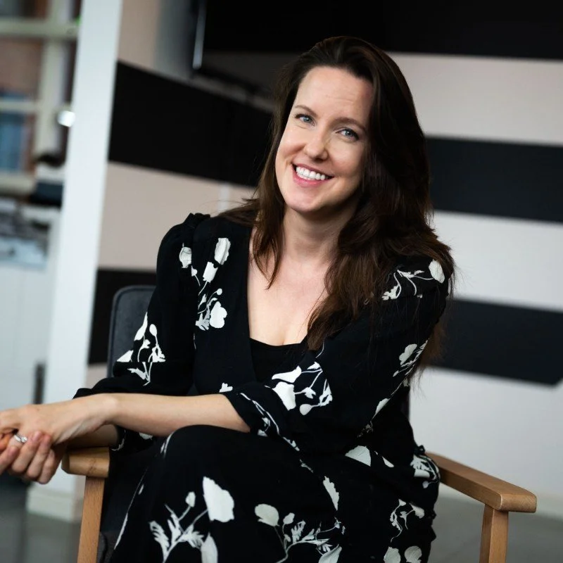 Content Specialist
 Sarah Darnely 