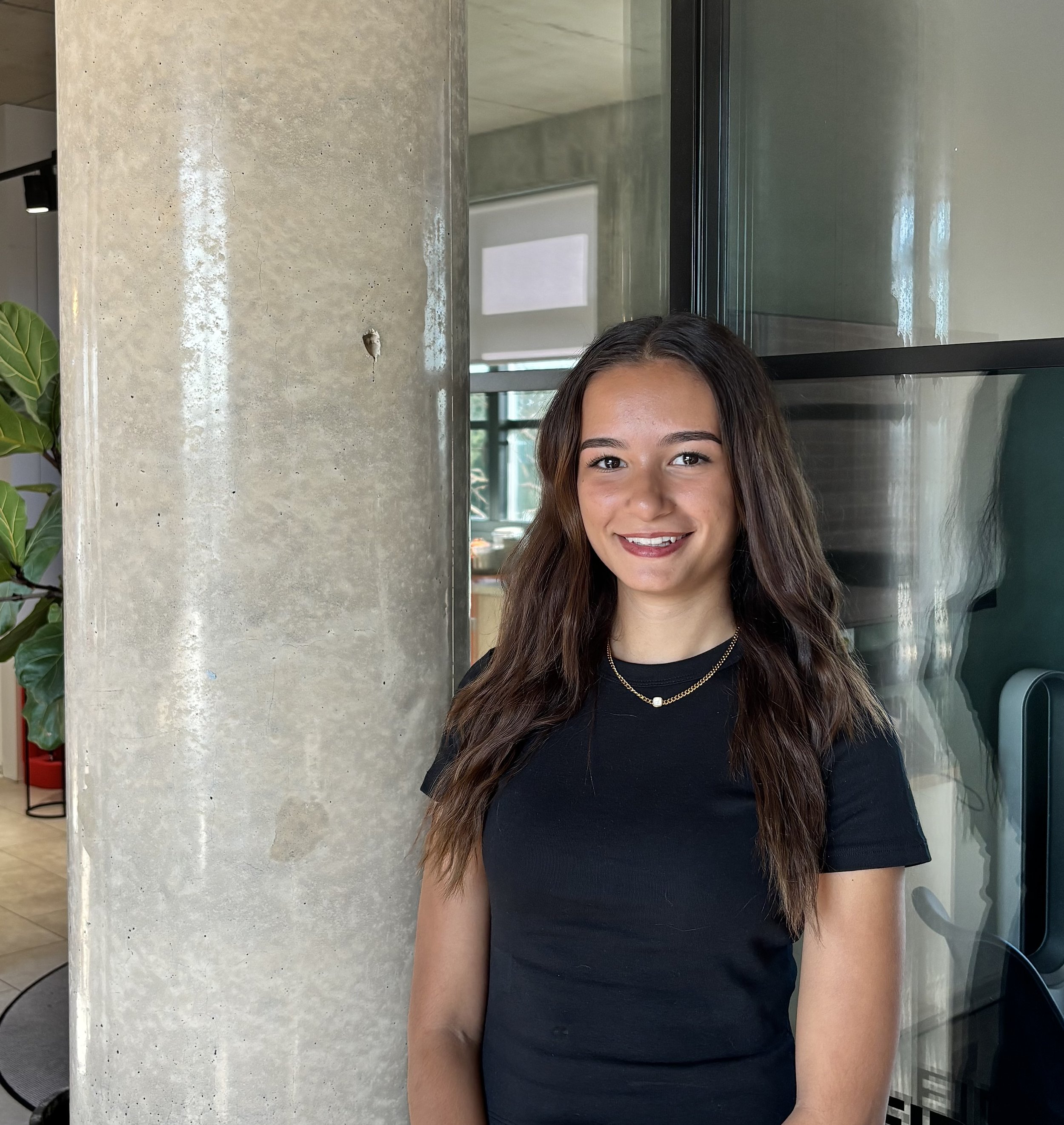 Project Coordinator
 Laura Piekarz 