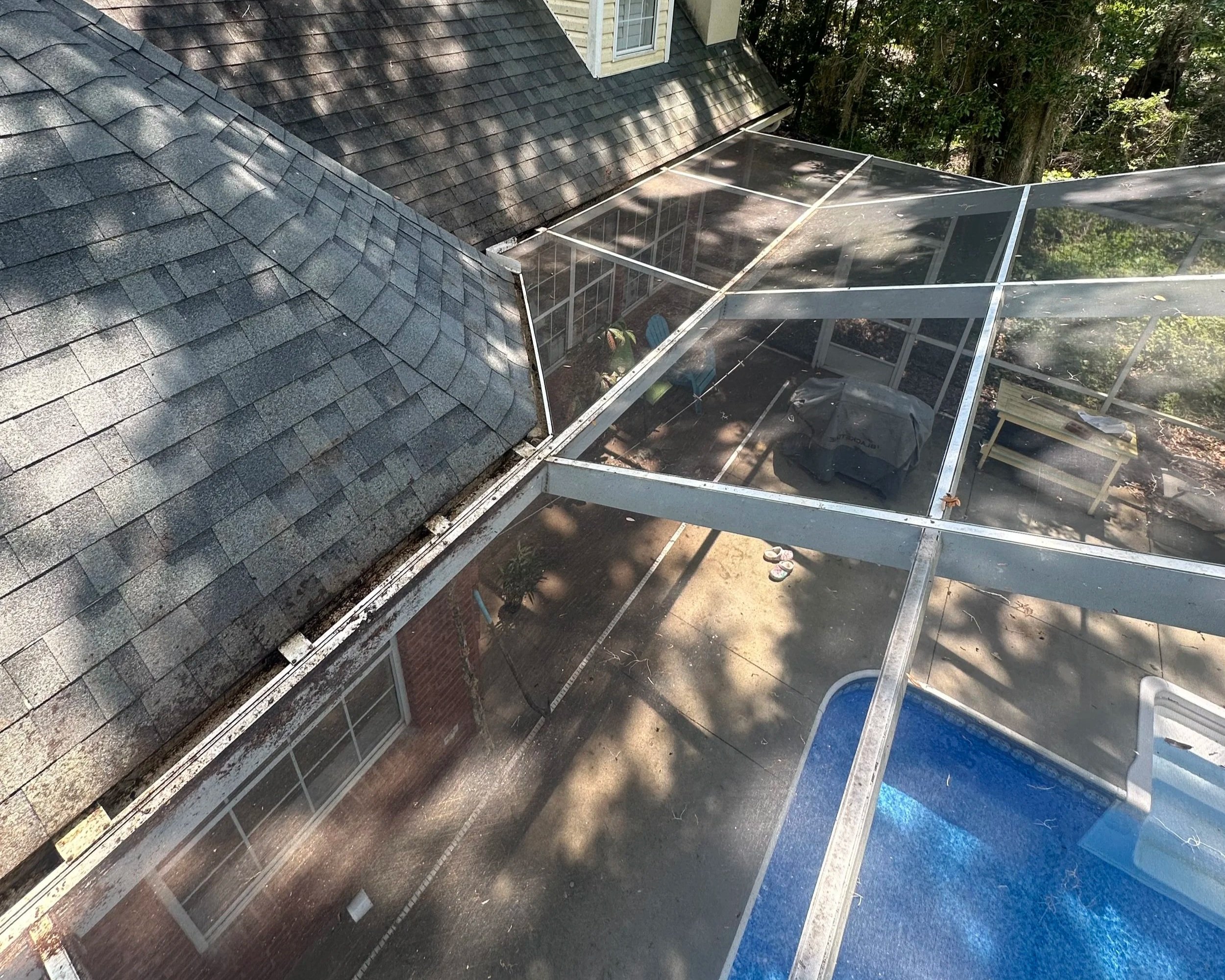 screen porch installation screened porch contractor screened porch builder screened porch company screened-in porch installation porch screening services screen enclosure contractor, custom screen porch, screen porch repair, 20x20 bug screen dog door