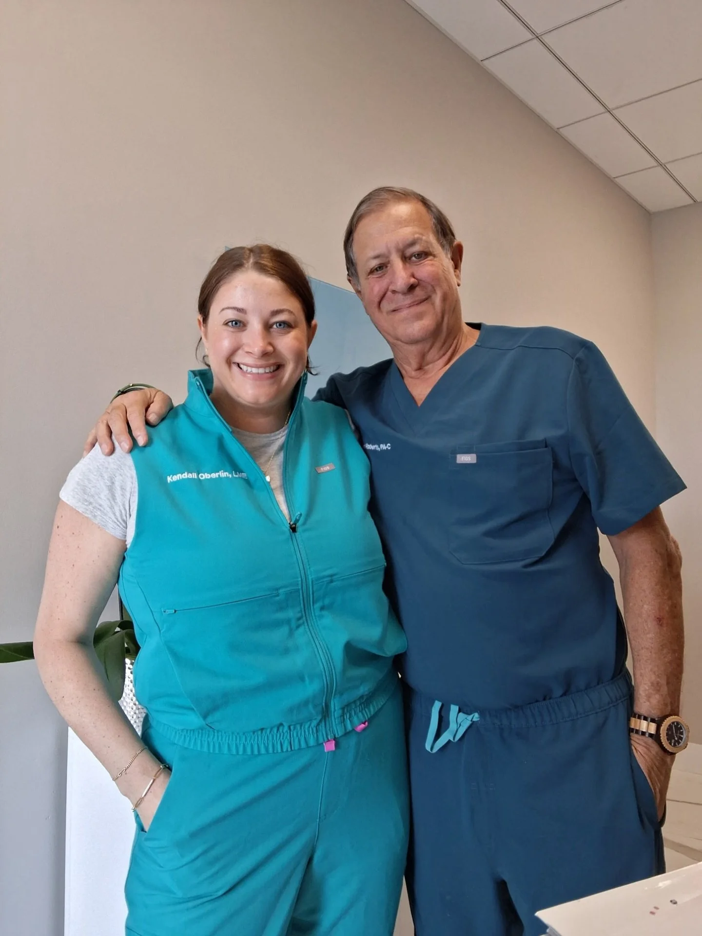 Say hello to the incredible team behind
The Palm Aesthetics

We&rsquo;re excited to introduce Ed Roberts, Physician Associate, whose experience, expertise, and commitment to patient care help create safe, personalized treatment experiences with beaut