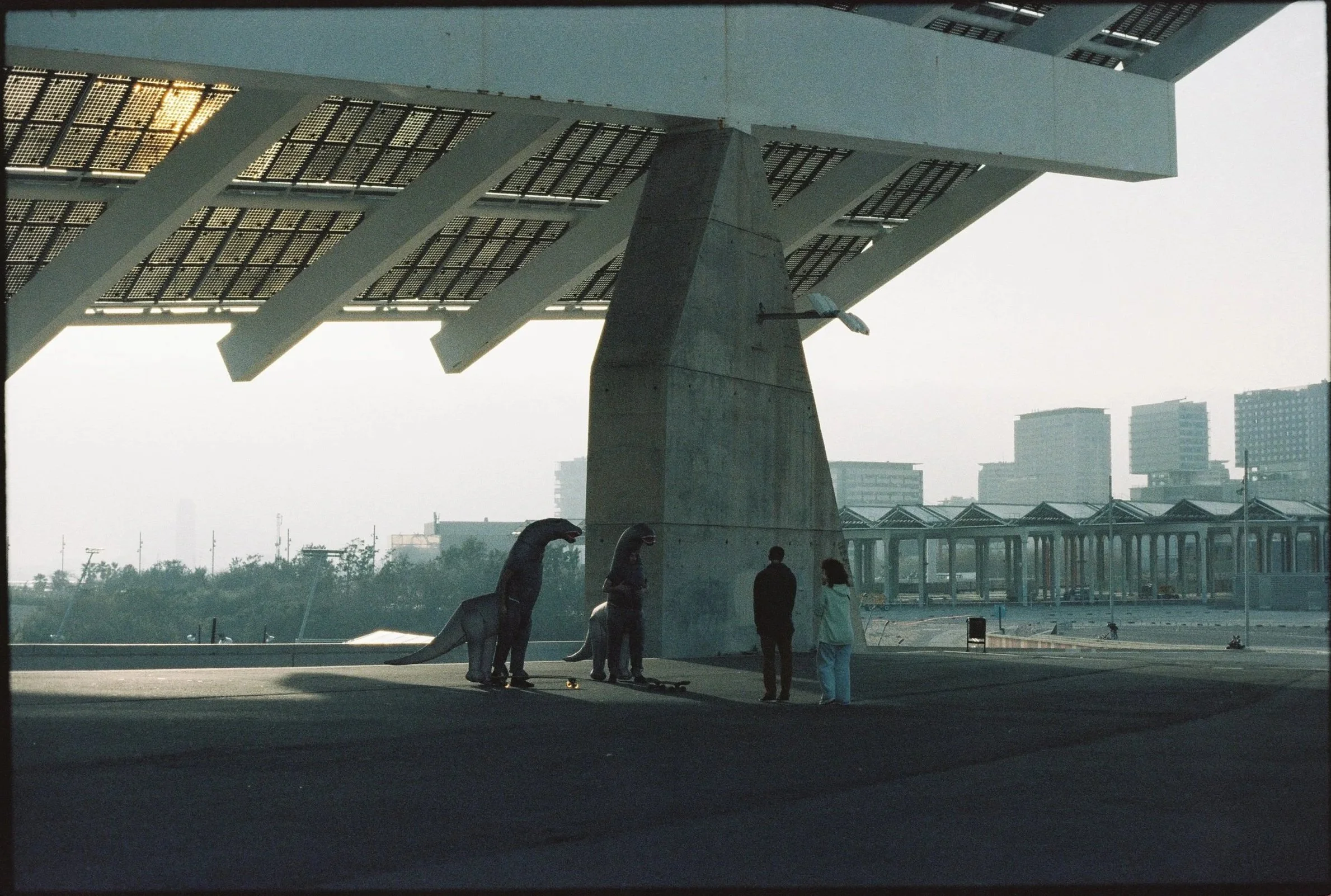 on set, "Keeping it Small" music vid