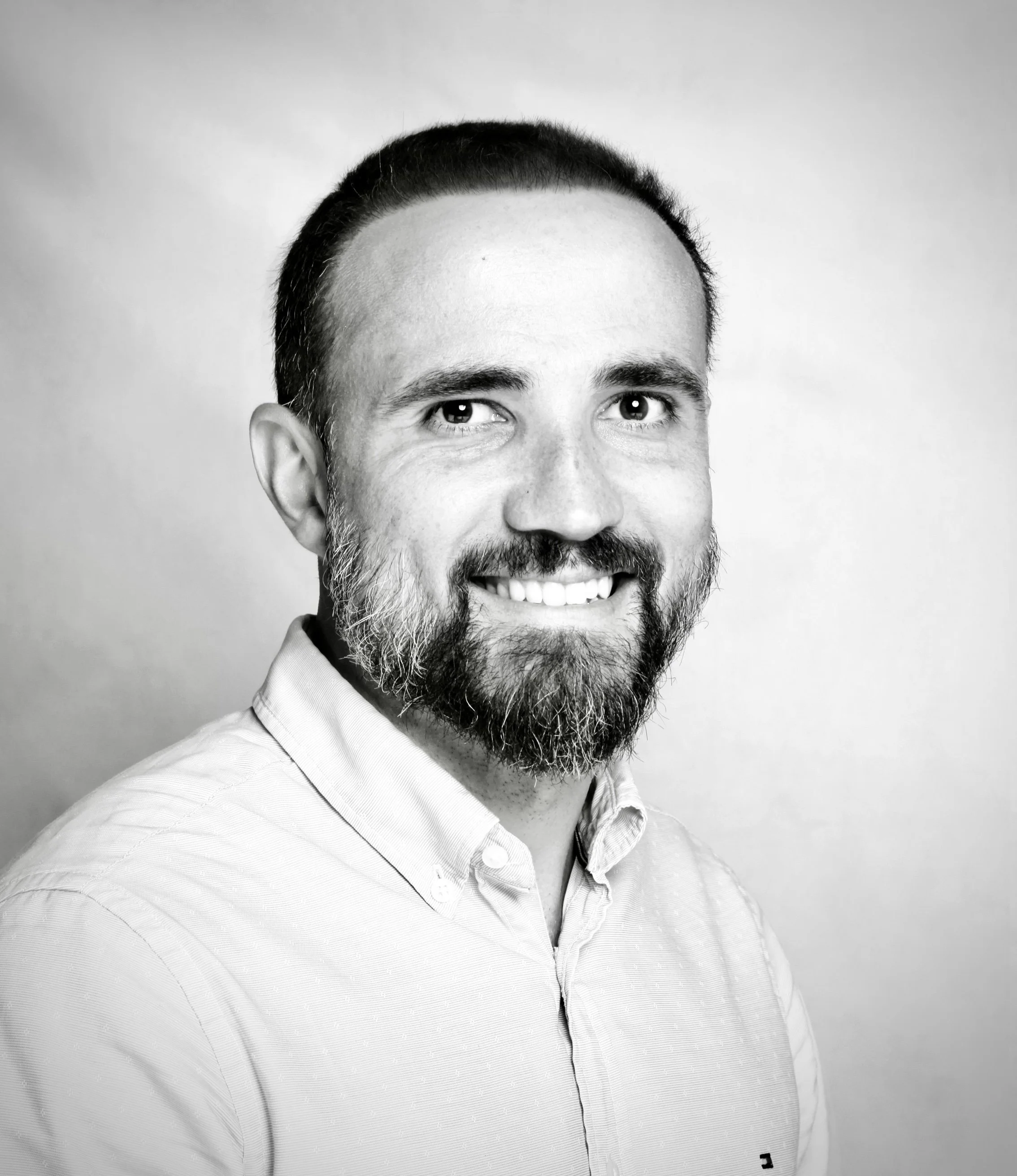 Corporate BW_(C) 925 Headshot .jpg