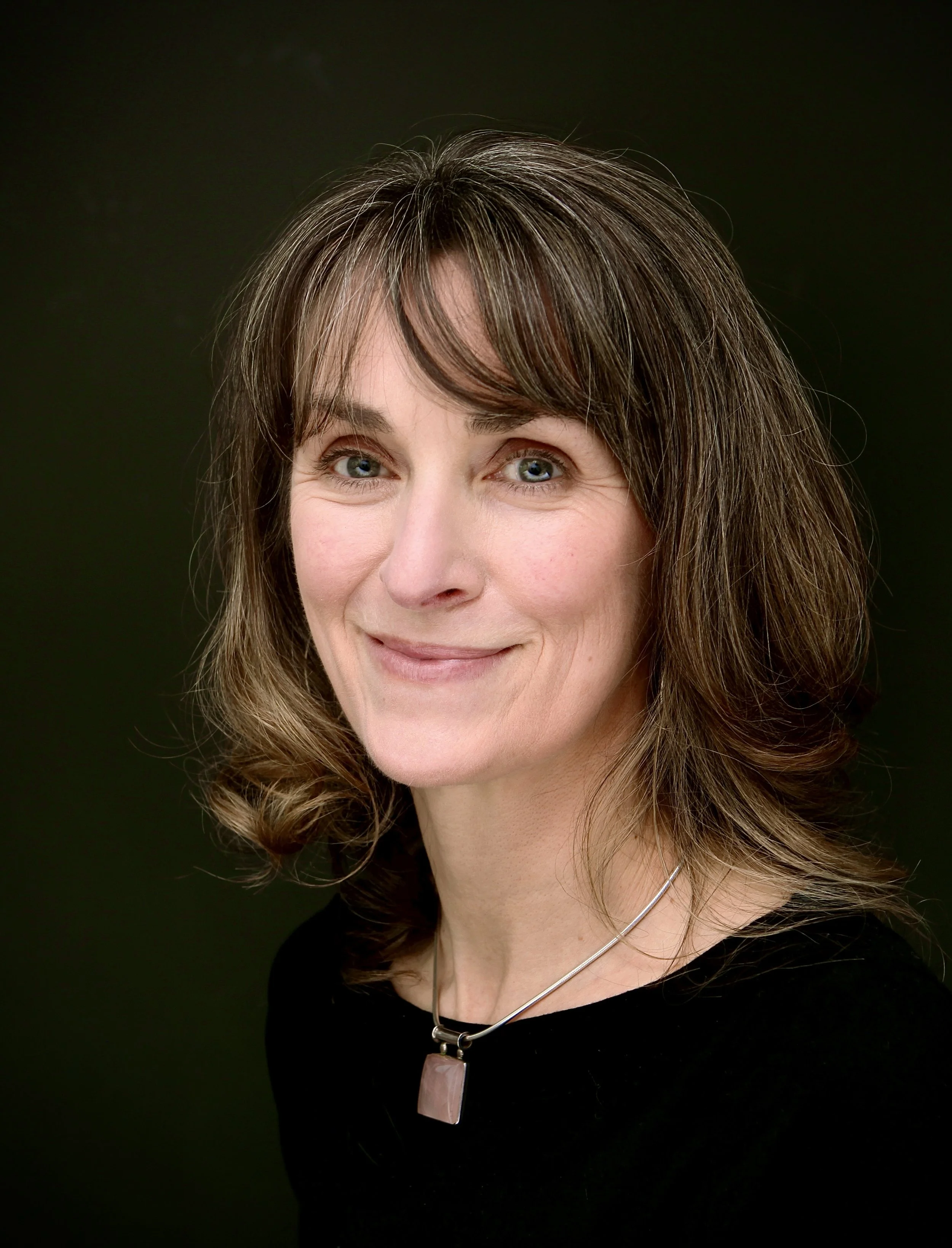 Michelle_Female portrait_925 Headshot.JPG