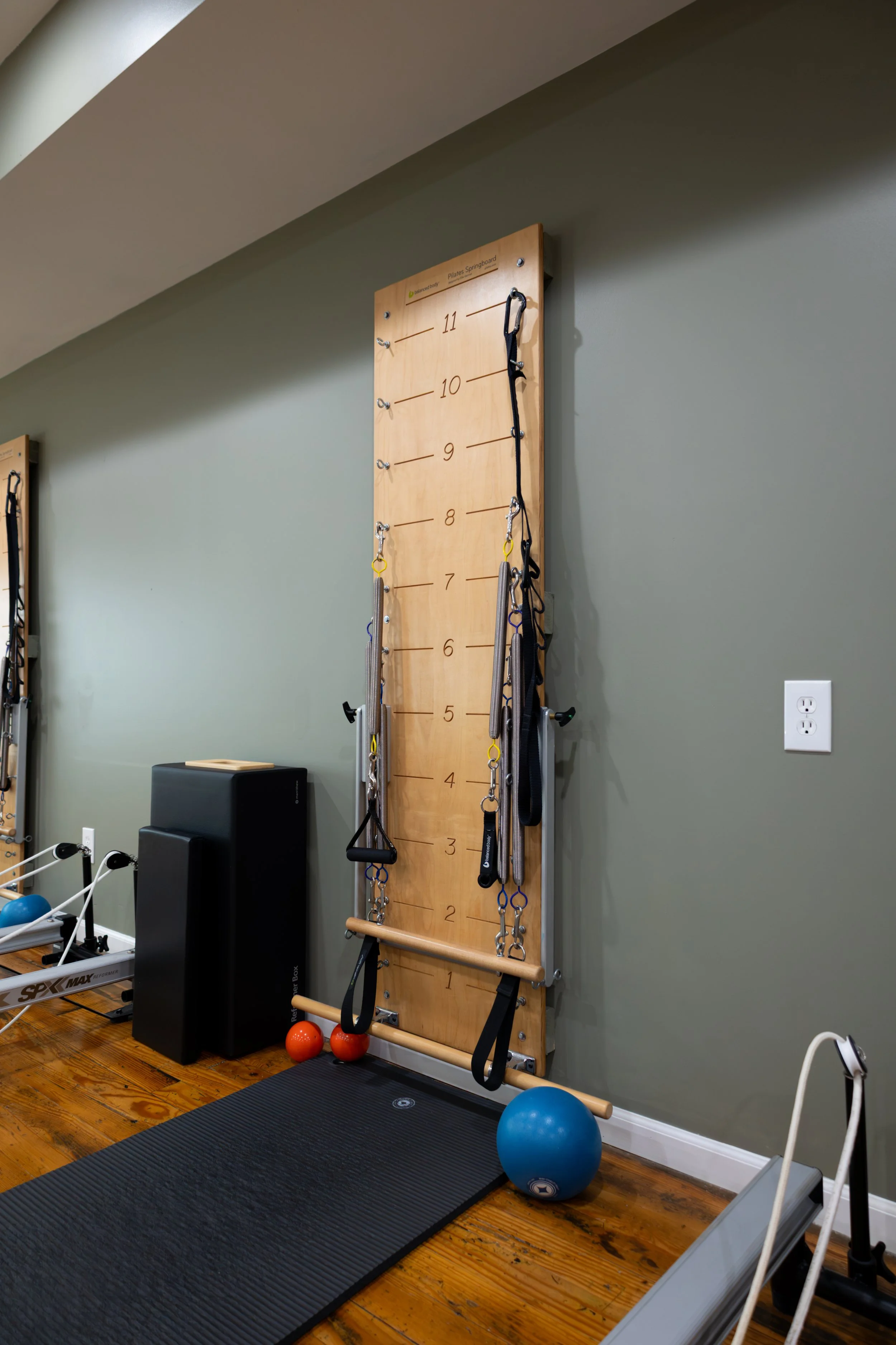 Balanced Pilates-090.jpg