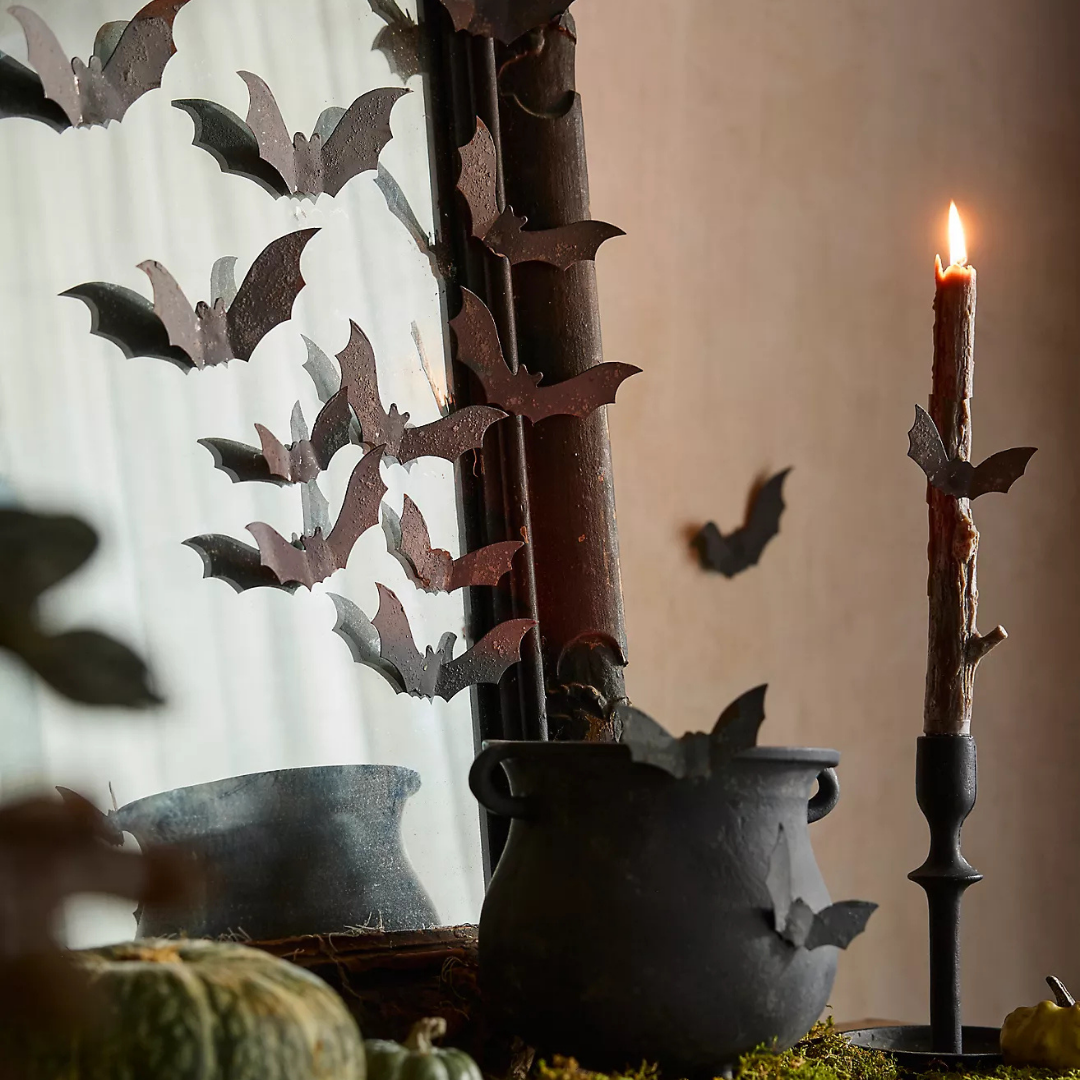 BatDecorHalloween.png