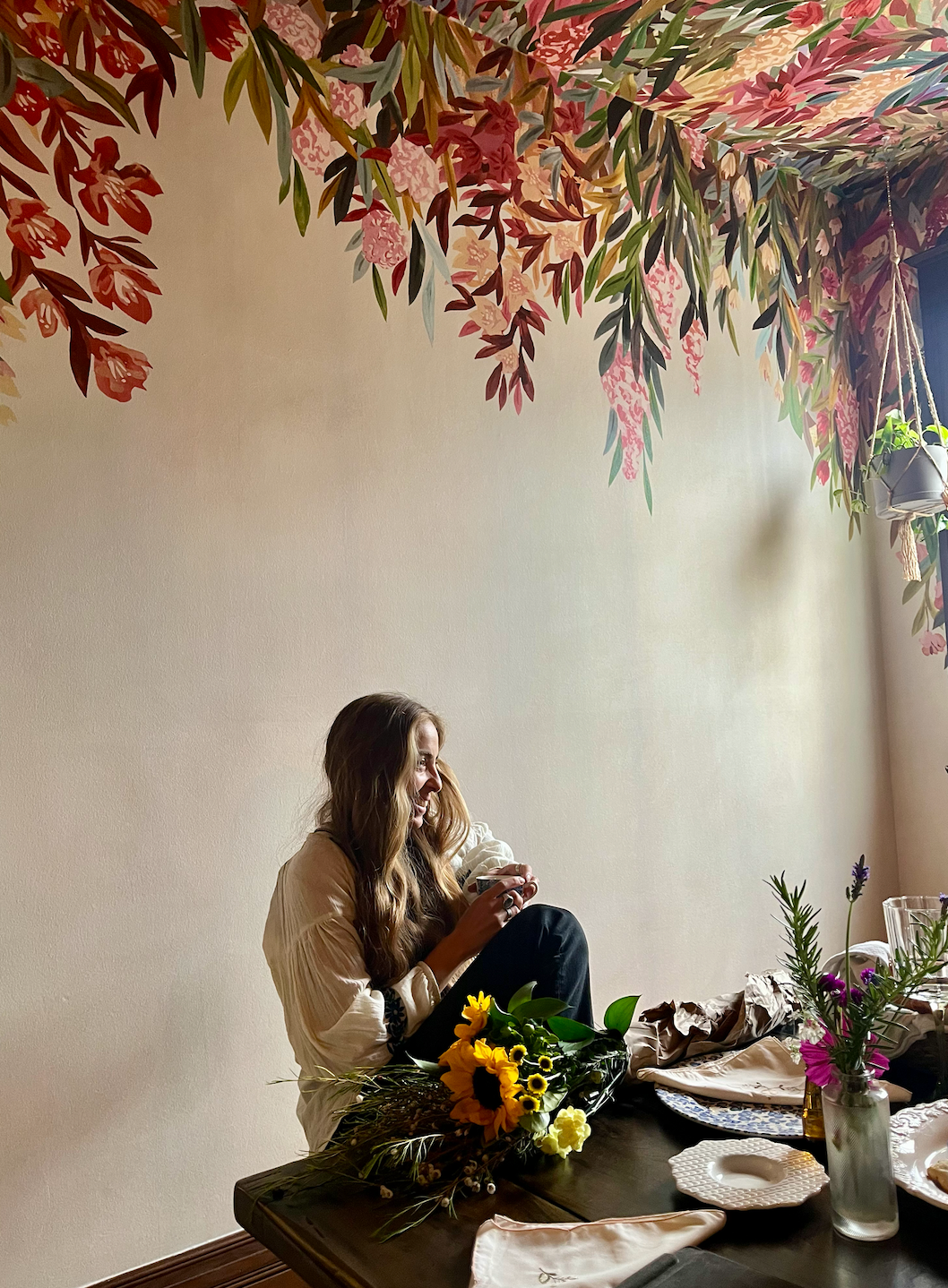 Luxury floral wallpaper designed by interior designer Victoria Moronta in Jacksonville, Florida