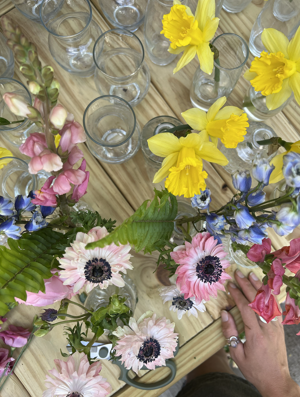 Tablescape florals for dinner party