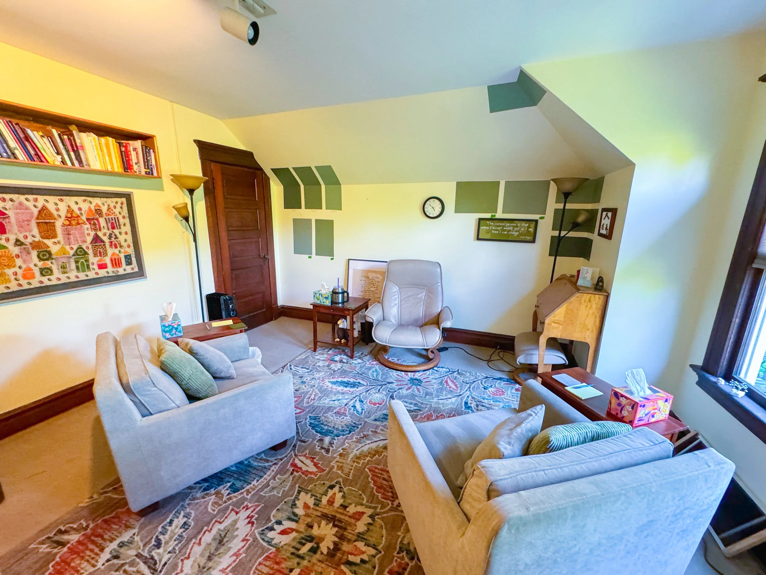 AshStreet_Upstairs Office 1_3.jpg