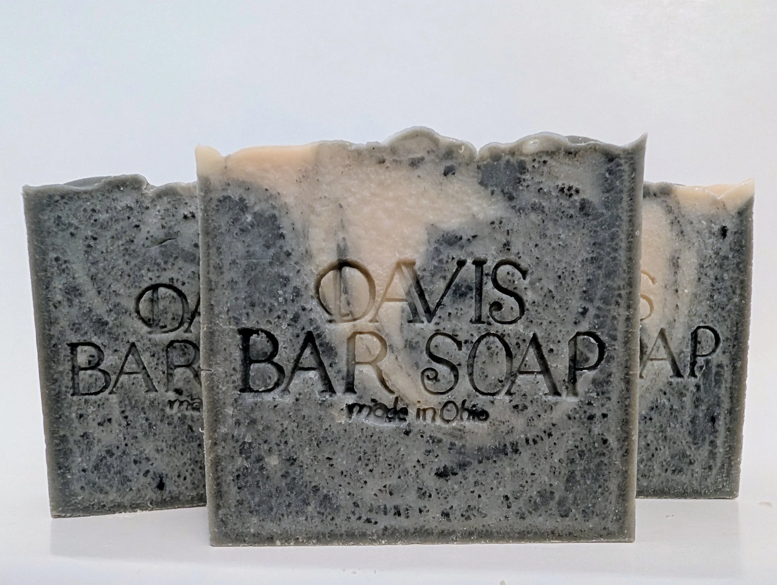 Tobacco Vanilla men's soap with activated charcoal cleansing power